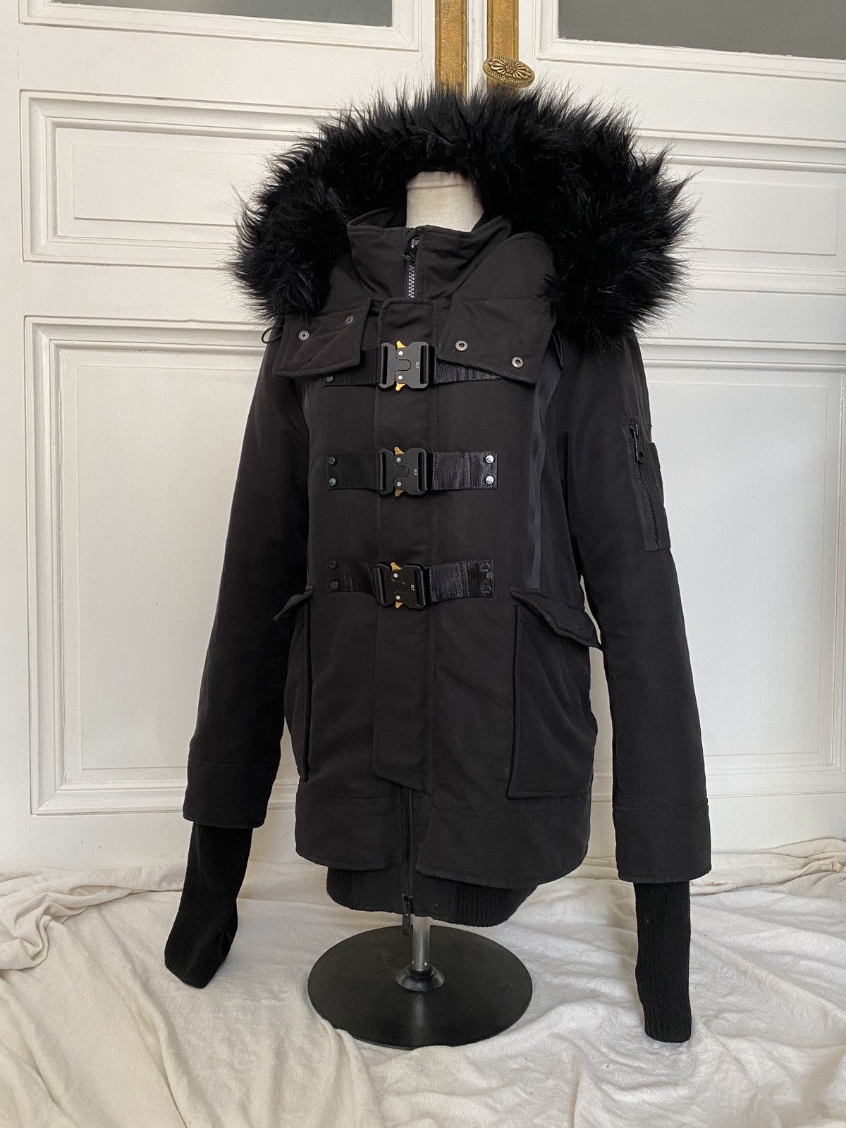 SLY Archive Sly faux fur hooded jacket Size US S / EU 44-46 / 1 - 1 Thumbnail