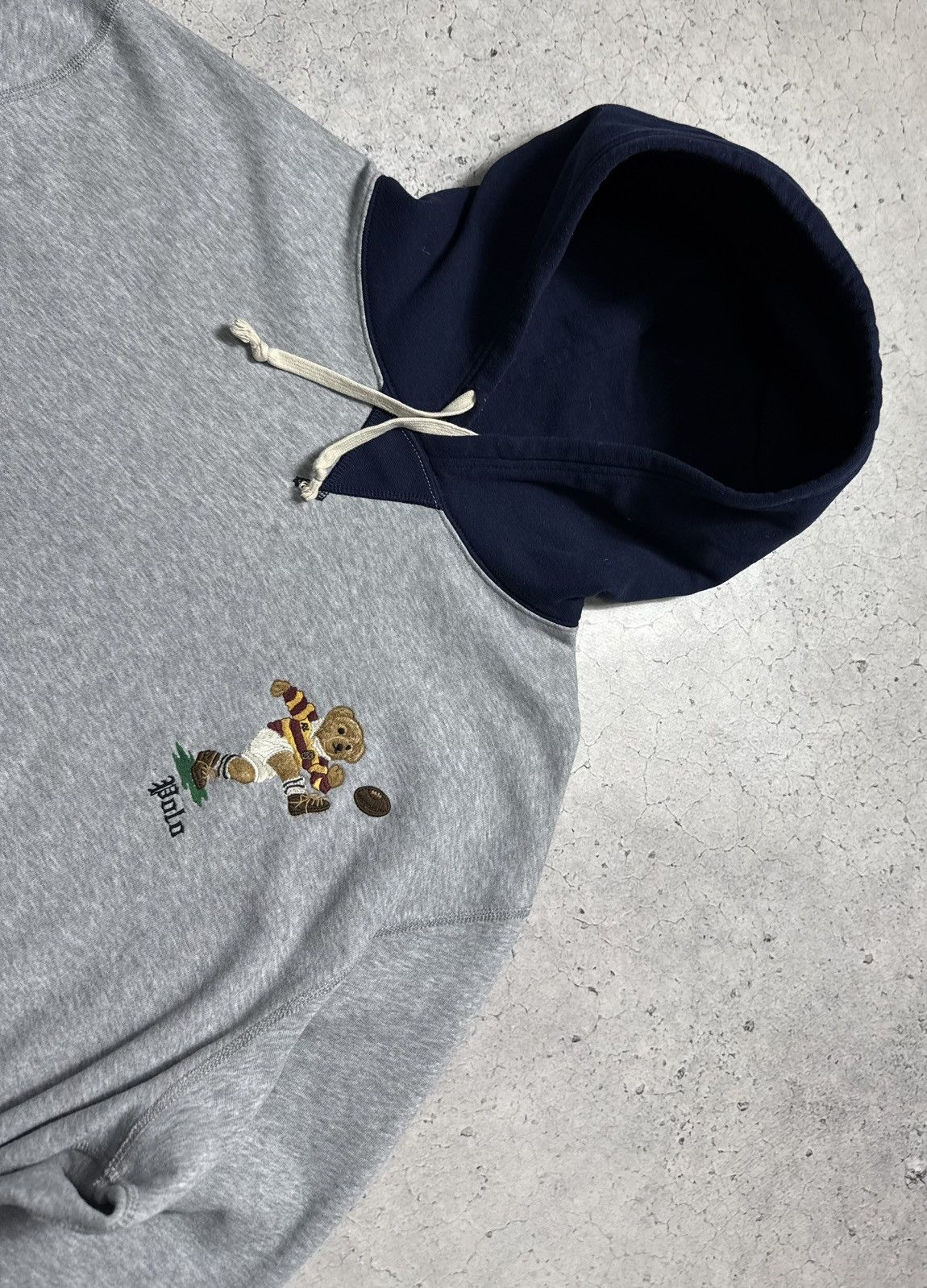 Polo Ralph Lauren Polo Ralph Lauren Bear Luxury Hoodie Vintage Size XL Size US XL / EU 56 / 4 - 4 Thumbnail