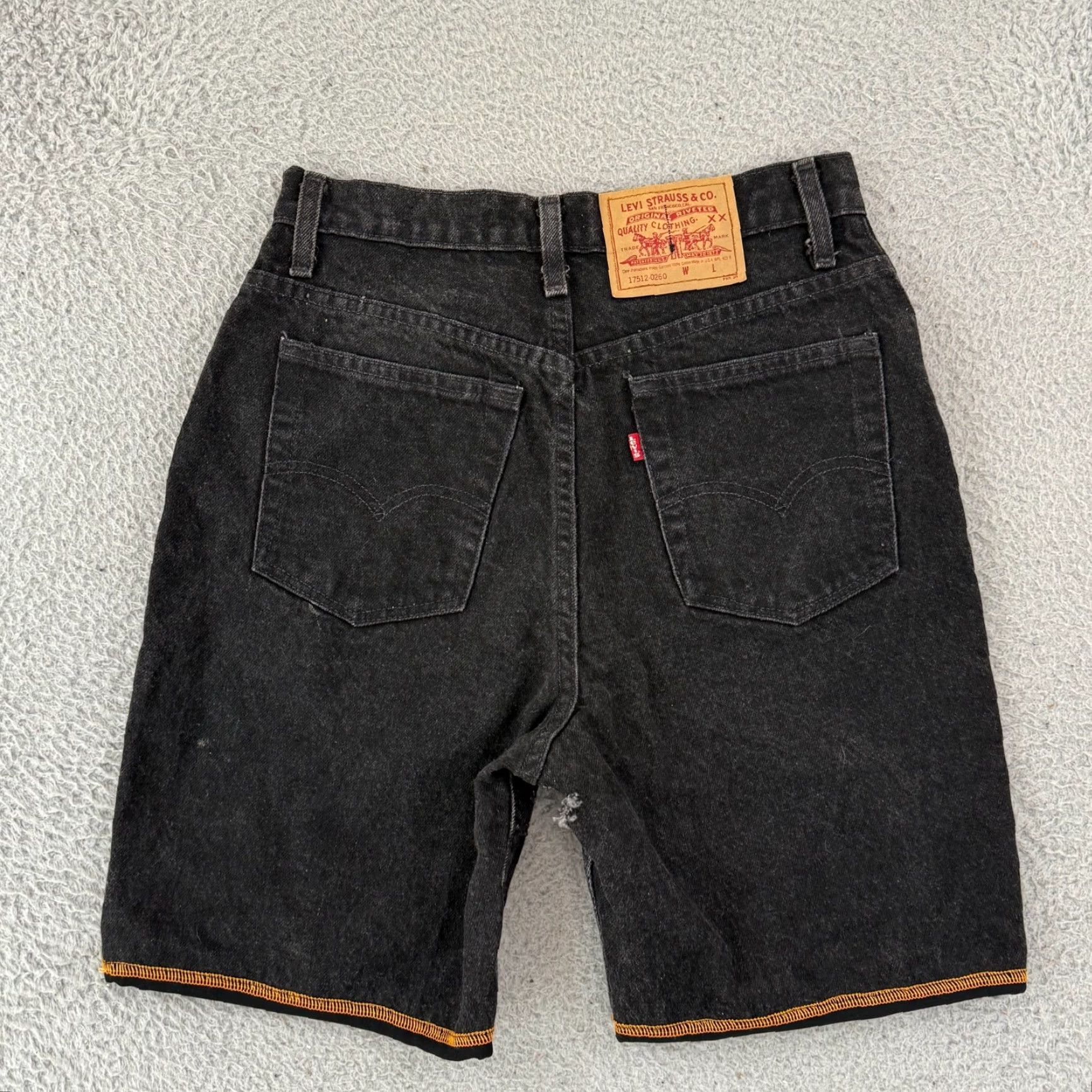 Levi's VINTAGE Levi's 505 Jeans Shorts Mens 28 Black Regular Fit 7" Inseam 90s Orange Tab denim shorts Size US 28 / EU 44 - 2 Thumbnail
