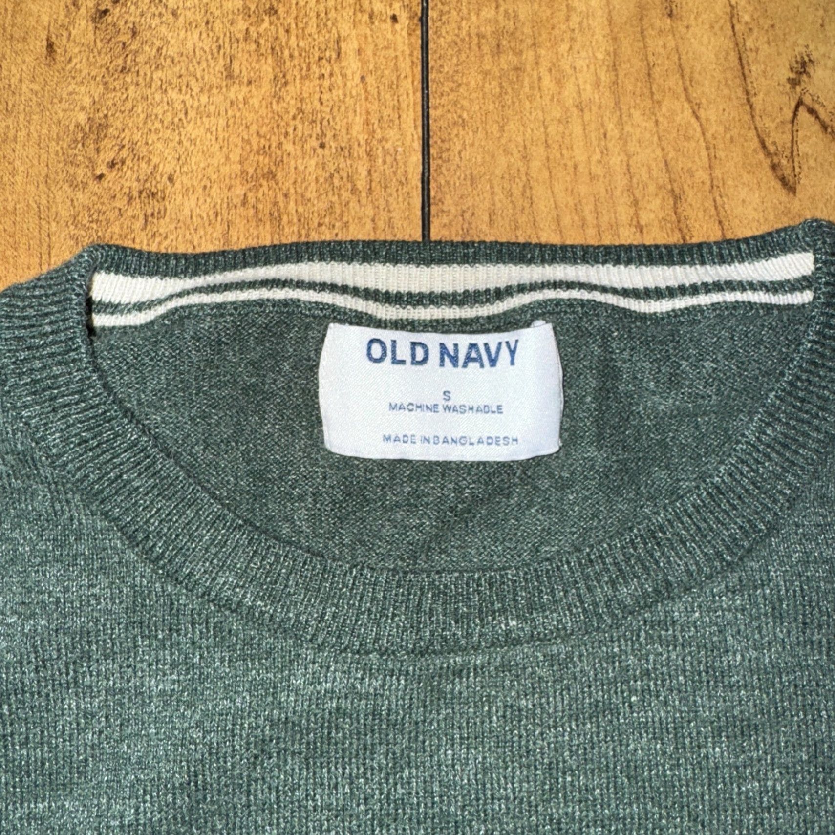 Old Navy Old Navy Sweater Light Weight Knit Pullover Men Small Green 19x23 Knit Lightweight Pullover Mens Size US S / EU 44-46 / 1 - 2 Thumbnail