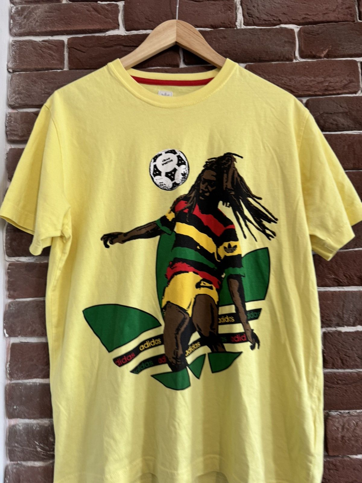 Adidas Very Rare 2006 Adidas Bunny Wailer Marley Yellow T Shirt M Size US M / EU 48-50 / 2 - 3 Thumbnail