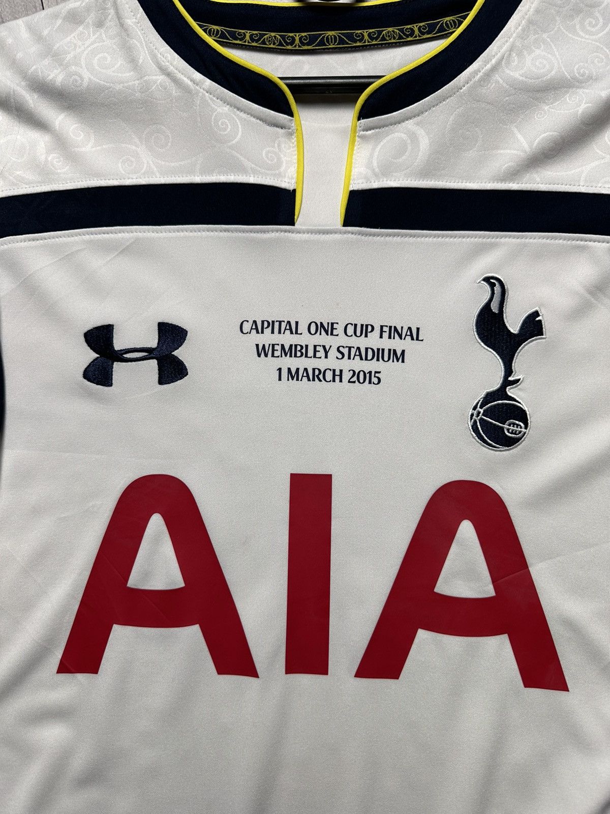 Under Armour × Vintage Vintage Tottenham Spurs soccer jersey Final Capital one cup Size US M / EU 48-50 / 2 - 5 Thumbnail