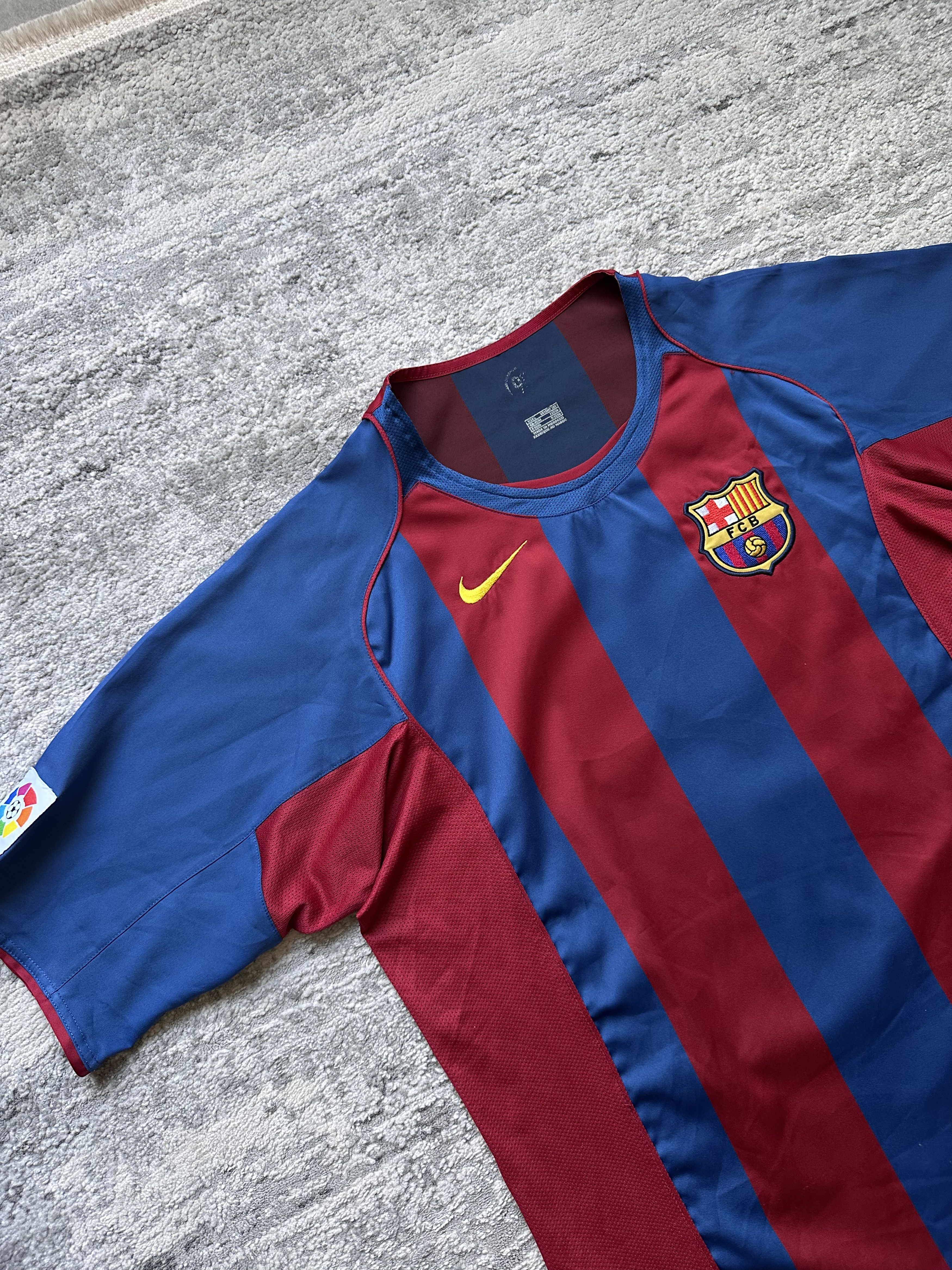 Nike FC Barcelona Home Jersey Nike Puyol Size US L / EU 52-54 / 3 - 5 Thumbnail