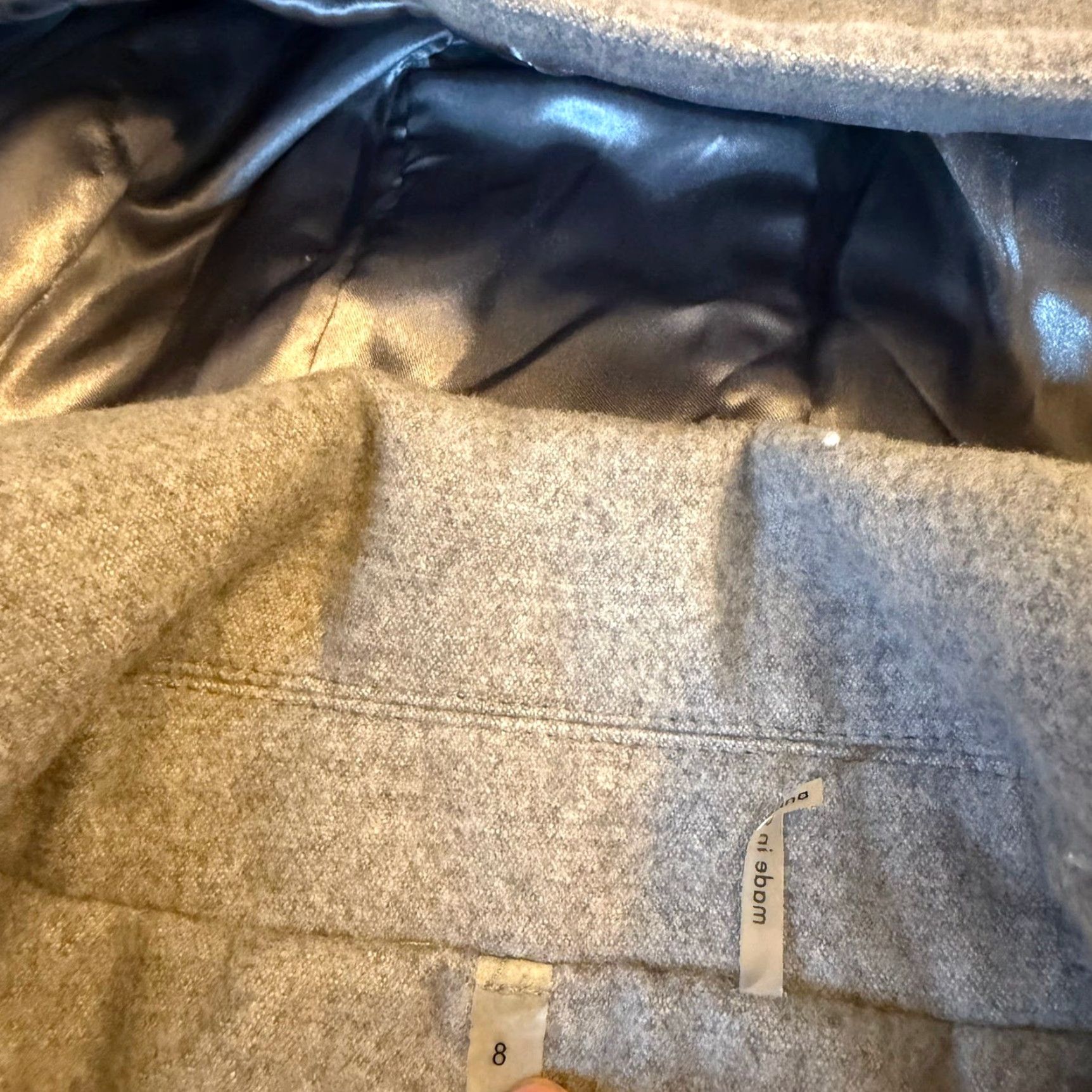 Calvin Klein Calvin Klein Double Breasted Hooded Peacoat Grey Women Size 8 Coat Adult Women Grey Solid Polyester Insulated Pockets Button Logo Fall Winter 8 Women Size M / US 6-8 / IT 42-44 - 4 Thumbnail