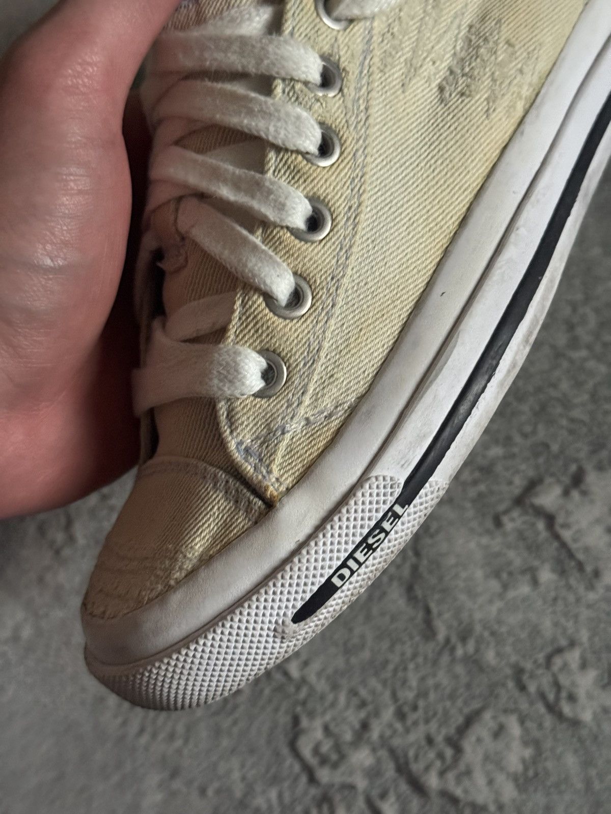 Diesel Diesel US6/EUR36/JPN23 low top denim sneakers shoes Y2K 90s Size US 6 / IT 36 - 12 Thumbnail