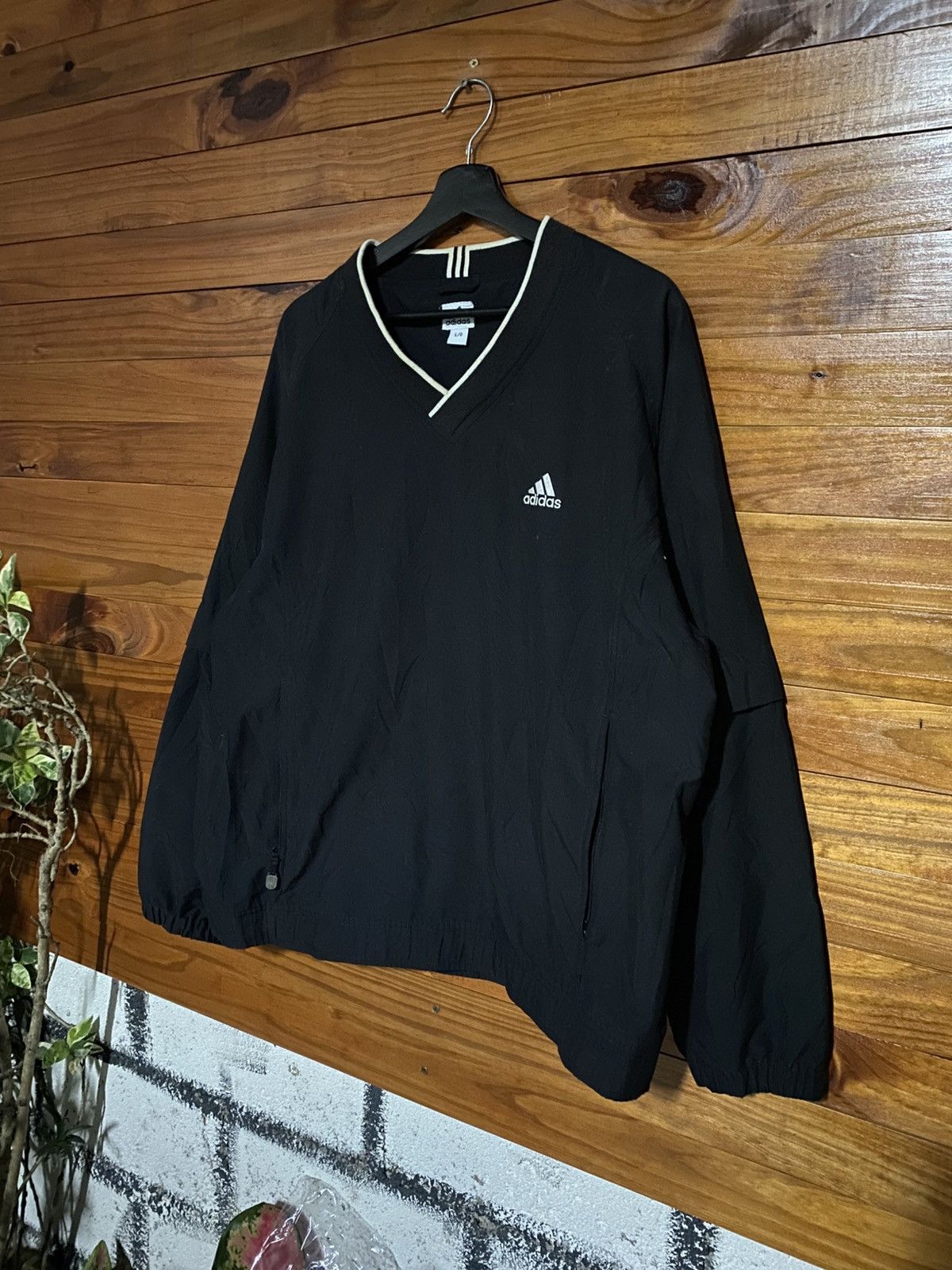 Adidas Vintage 2000s Adidas Climashield Wind Pullover – Black V-Nec Size US L / EU 52-54 / 3 - 4 Thumbnail