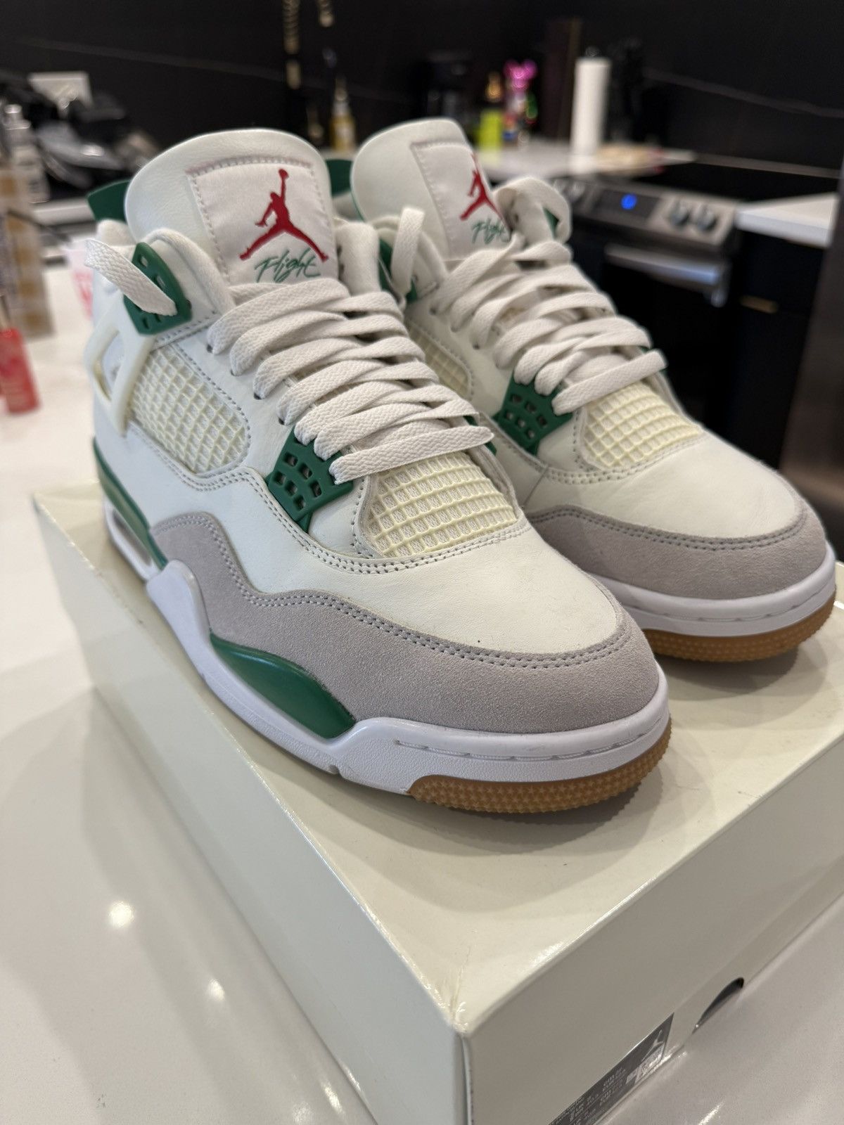 Jordan Brand × Nike Jordan 4 Retro SB Size US 9 / EU 42 - 3 Thumbnail
