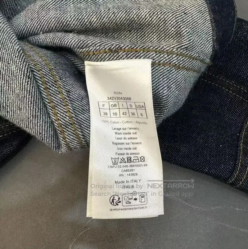 Dior Dior Women's Cropped Denim Jacket for Spring Autumn . Size M / US 6-8 / IT 42-44 - 4 Thumbnail