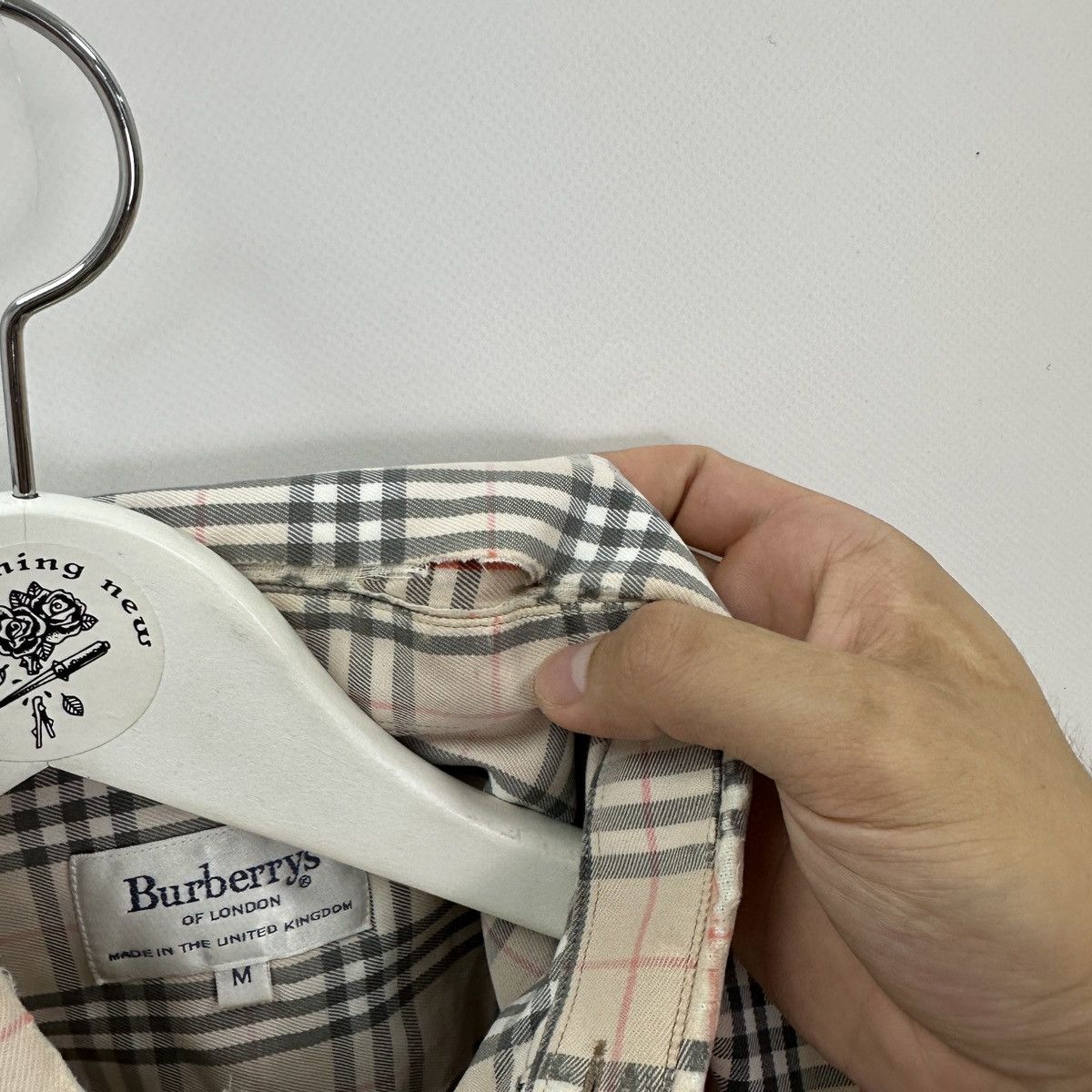 Burberry Vintage 90s Burberrys Nova Check London distressed shirt y2k Size US M / EU 48-50 / 2 - 9 Thumbnail