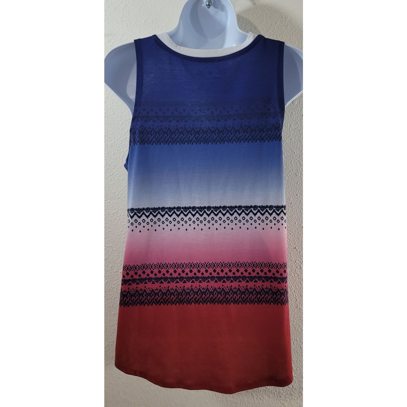 Other Mic & Jax Red White Blue Ombre Sleeveless Top Medium Flowy Size M / US 6-8 / IT 42-44 - 2 Thumbnail