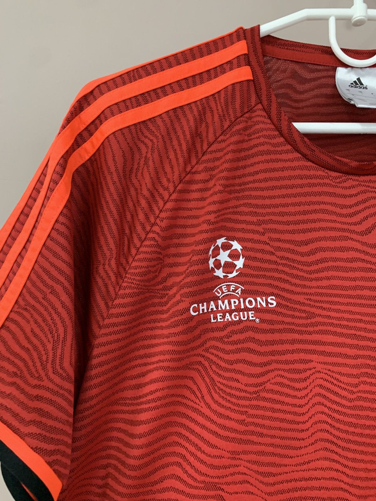 Adidas Manchester United Champions League training jersey soccer Size US L / EU 52-54 / 3 - 4 Thumbnail