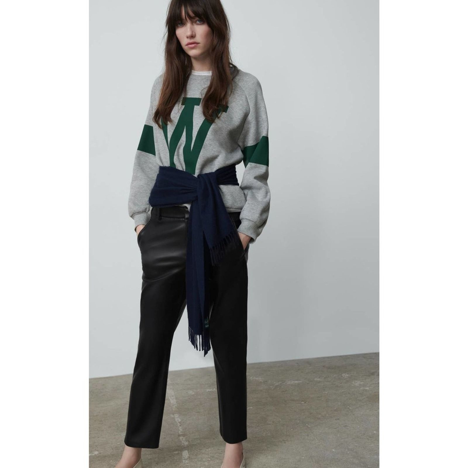 Zara ZARA BLOGGER FAVORITE FAUX LEATHER PANTS BLACK Size 28" / US 6 / IT 42 - 7 Thumbnail