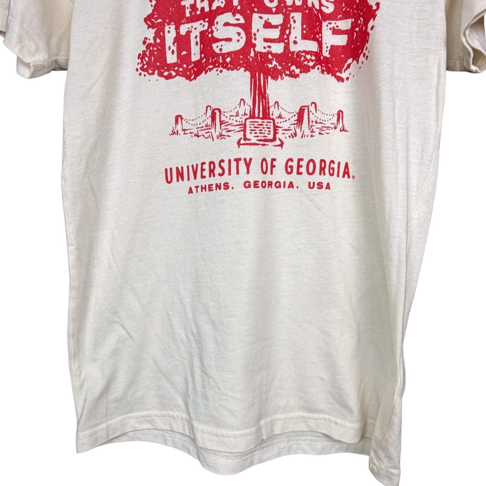 Other University of Georgia The Tree That Owns Itself Mens Small T Size US S / EU 44-46 / 1 - 5 Thumbnail