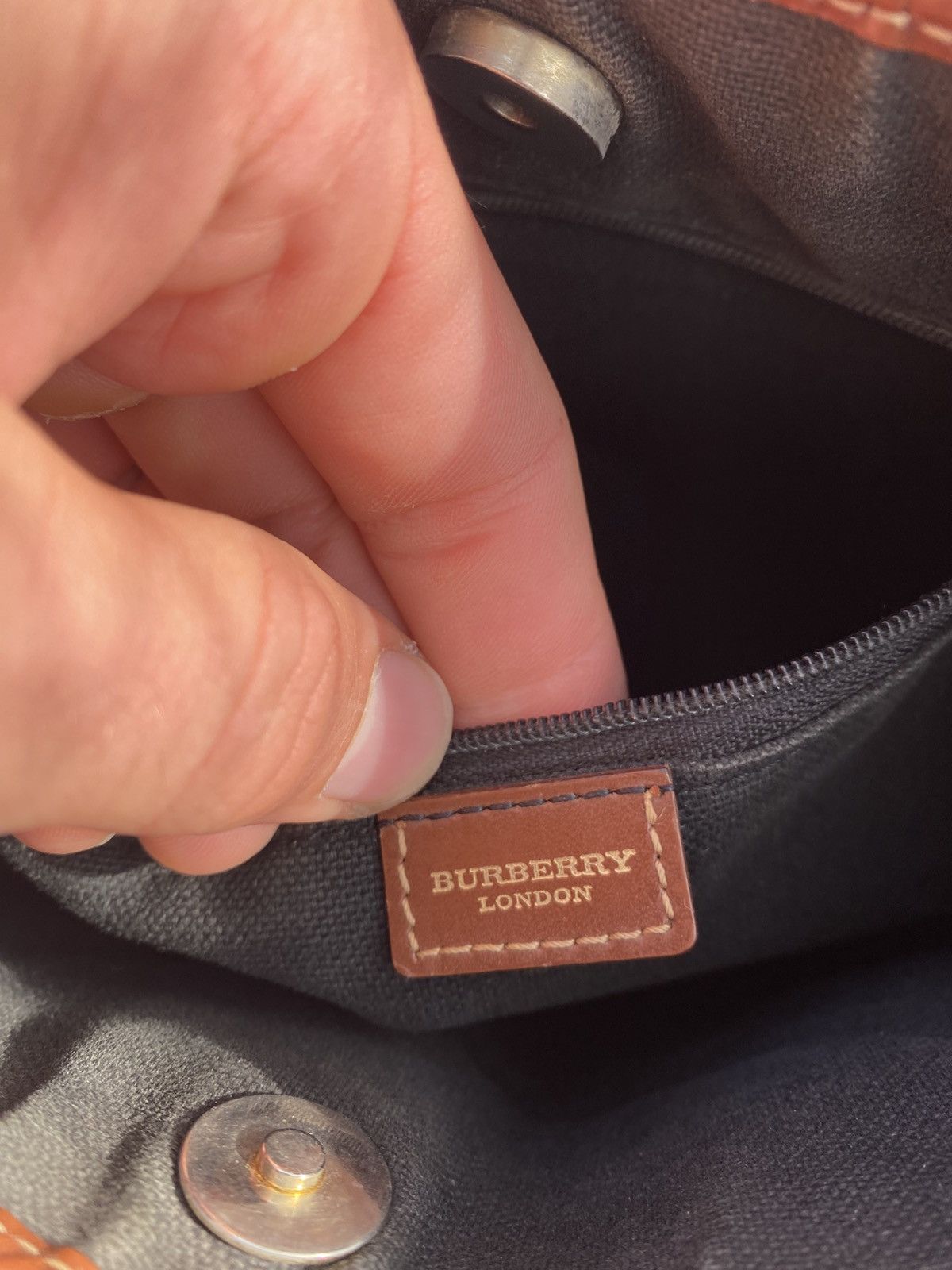 Burberry Burberry Nova Check Streetwear Leather Handbag Size ONE SIZE - 14 Thumbnail