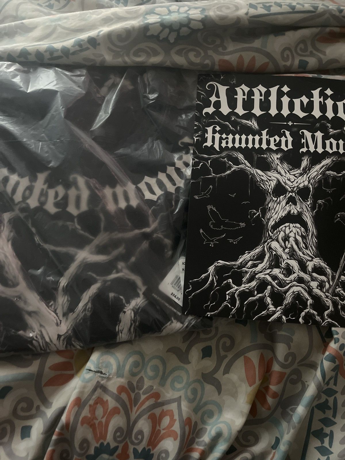 Affliction Affliction semetary Haunted mound S/S Tee Size US XXL / EU 58 / 5 - 2 Thumbnail