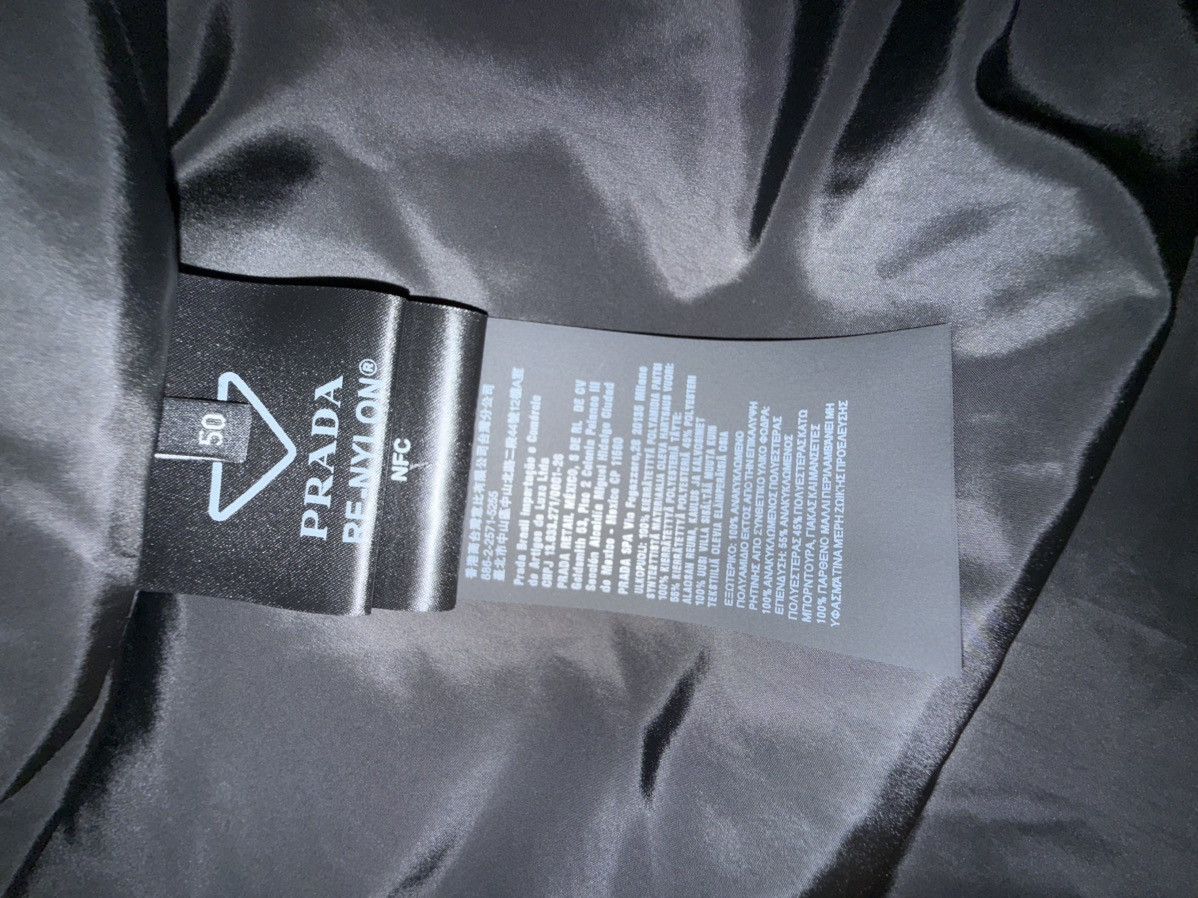 Prada Prada Nylon Bomber Size 50 Size US L / EU 52-54 / 3 - 6 Thumbnail