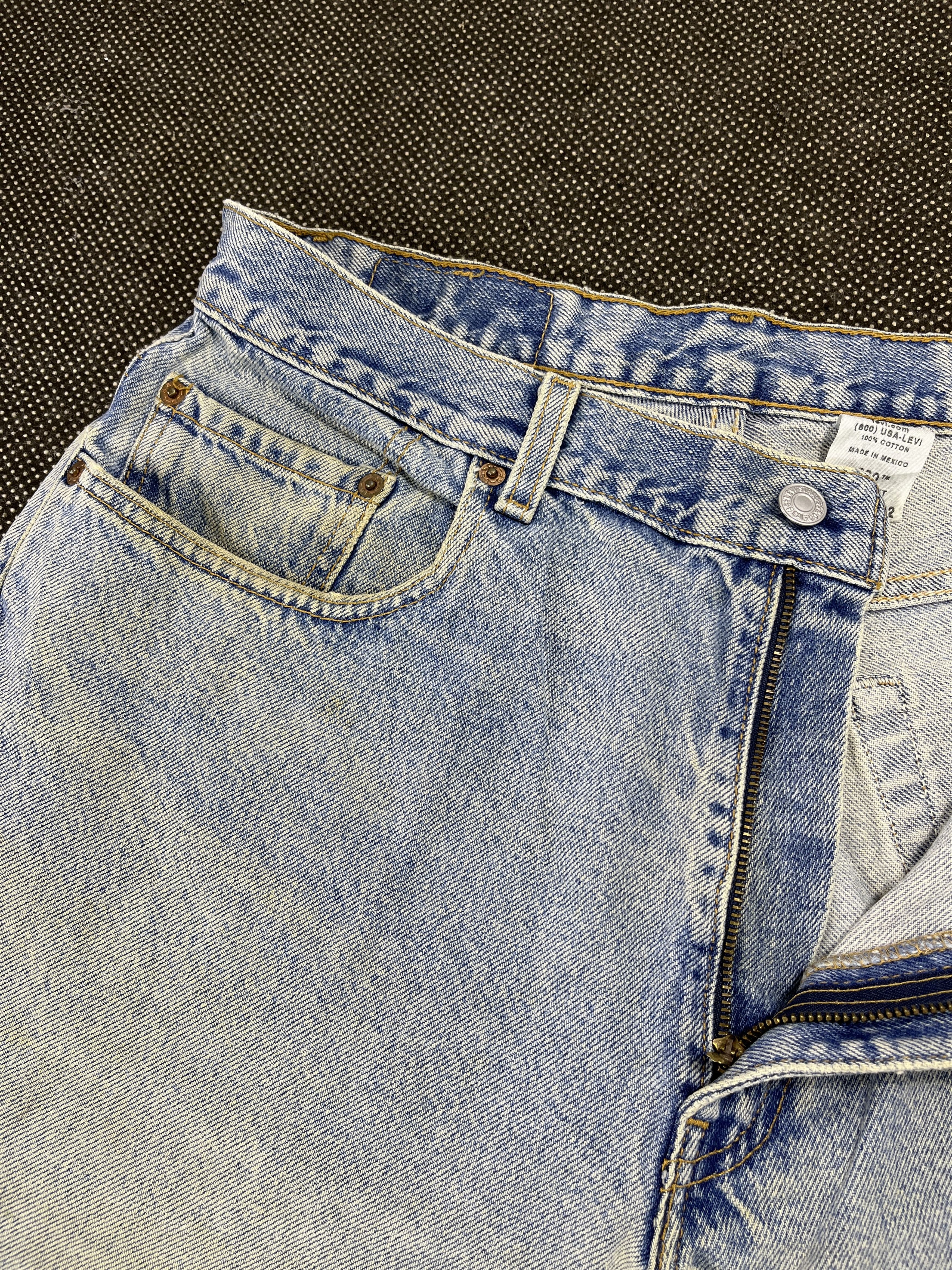 Levi's 90’s Vintage Levis 550 Light Wash Jeans - J667 Size US 34 / EU 50 - 5 Thumbnail