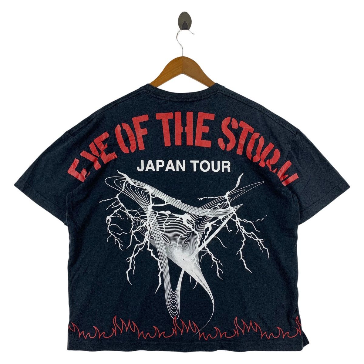 Other ONE OK ROCK "Eye of the Storm" 2019-2020 Japan Tour Tee Size US M / EU 48-50 / 2 - 4 Thumbnail