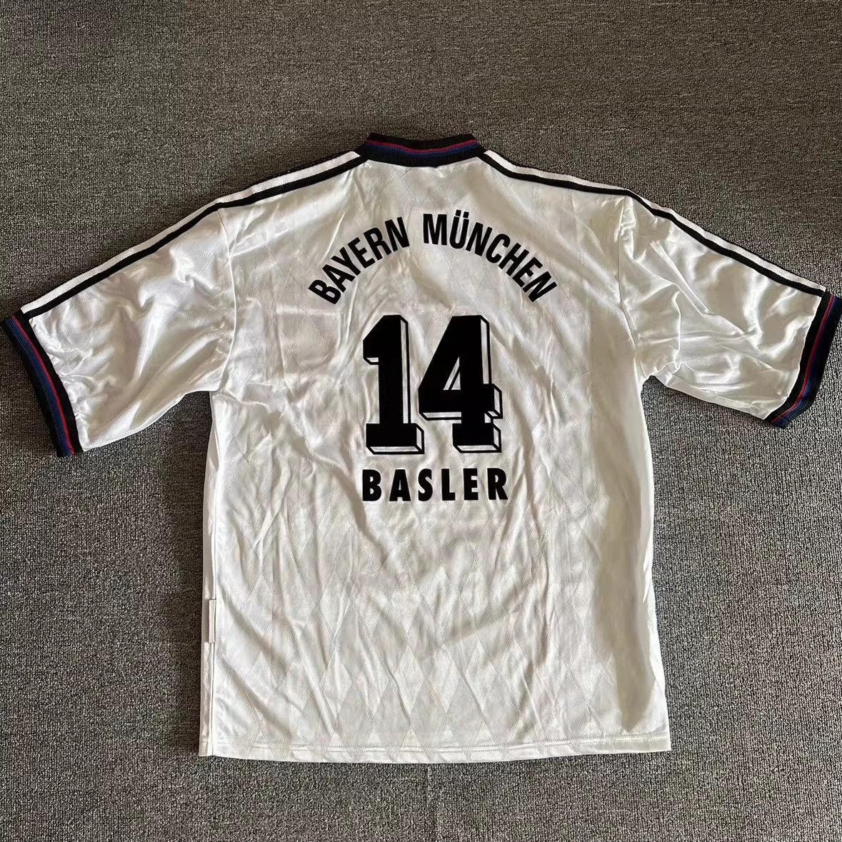 Other 1997 1998 Bayern Munich #14 Mario Basler Jersey Size US XL / EU 56 / 4 - 1 Thumbnail