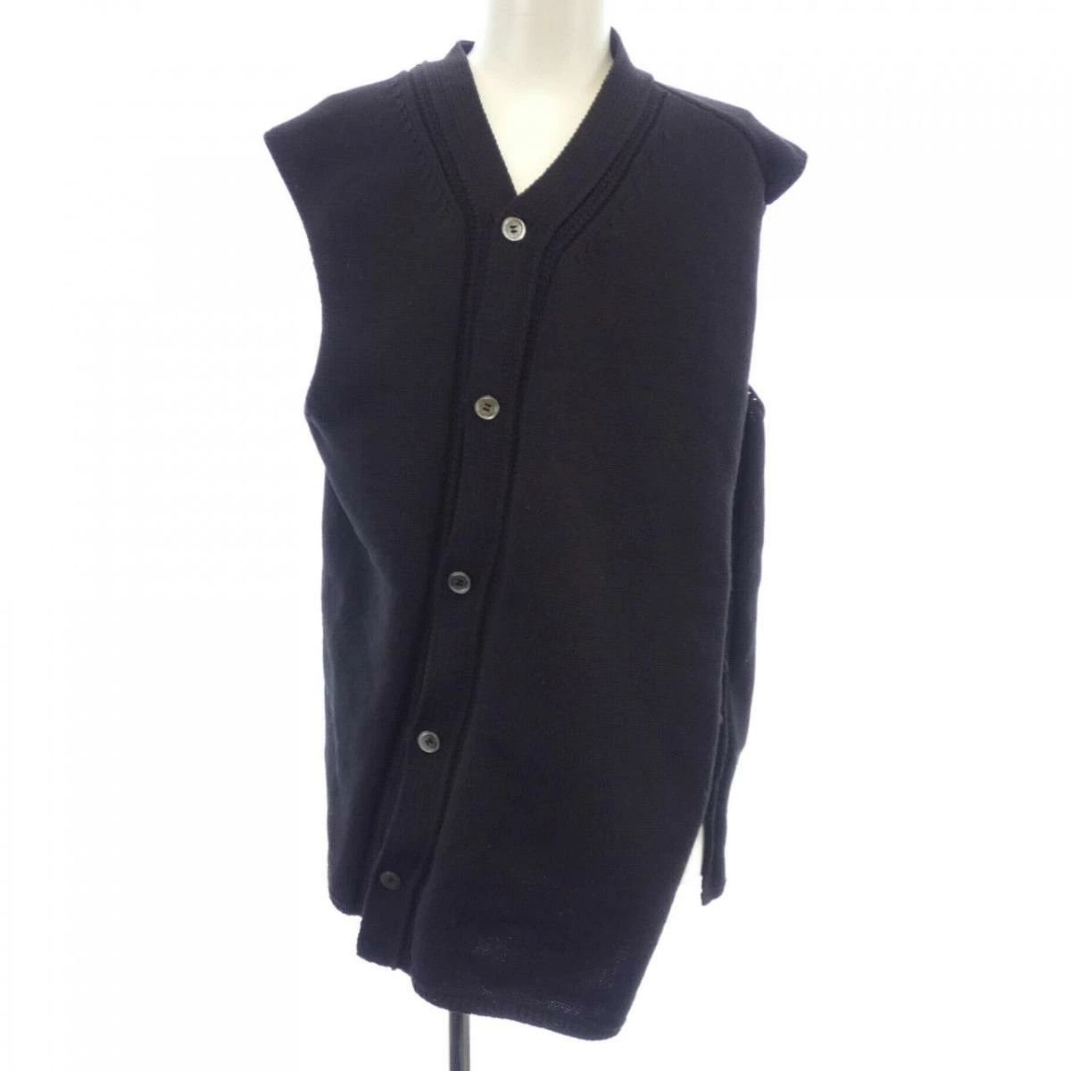 Comme des Garcons Homme Plus Vest Polyester V-neck Plain Button Up Black Size US S / EU 44-46 / 1 - 1 Thumbnail