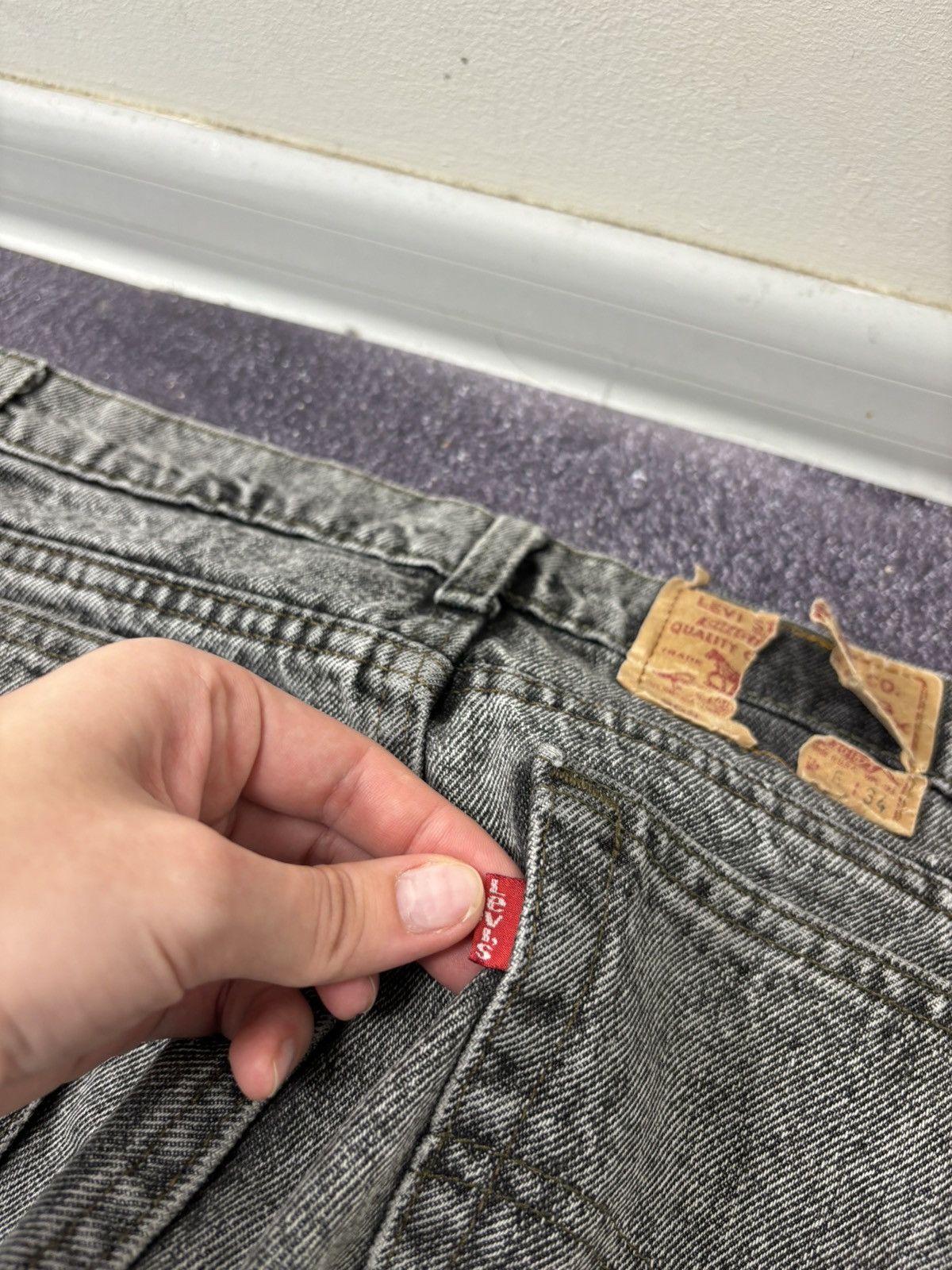 Levi's Vintage Levi’s 505 Made In USA Gray Acid Wash Denim Jeans Size US 36 / EU 52 - 6 Thumbnail