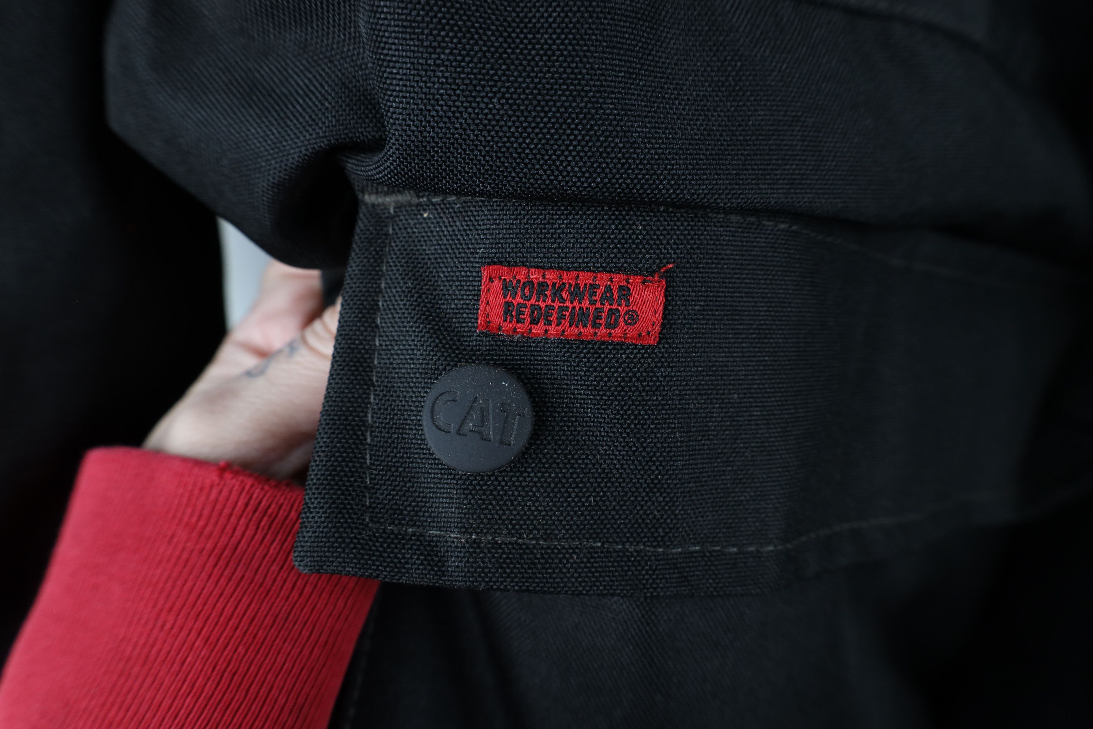 Caterpillar × Vintage Vintage Caterpillar Quilted Hooded Heavy Duty Jacket Black Size US XXL / EU 58 / 5 - 10 Thumbnail