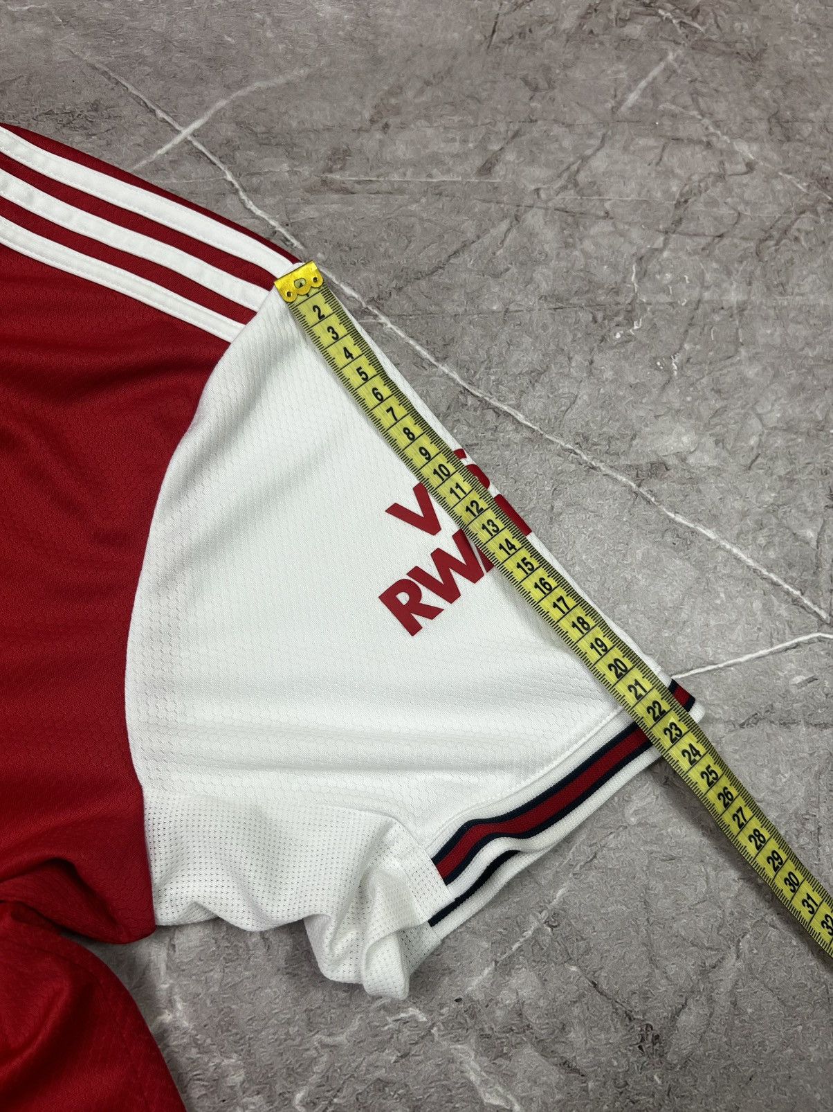 Adidas Adidas Arsenal Jersey T Shirt Football 56 2019 Blockcore Size US M / EU 48-50 / 2 - 13 Thumbnail