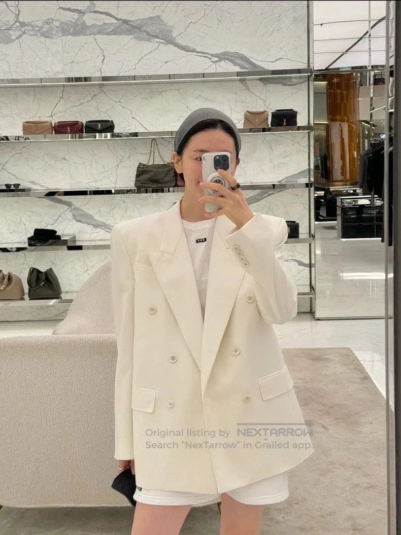 Saint Laurent Paris Saint Laurent 2024 White Blazer Size 38. Size US L / EU 52-54 / 3 - 1 Thumbnail