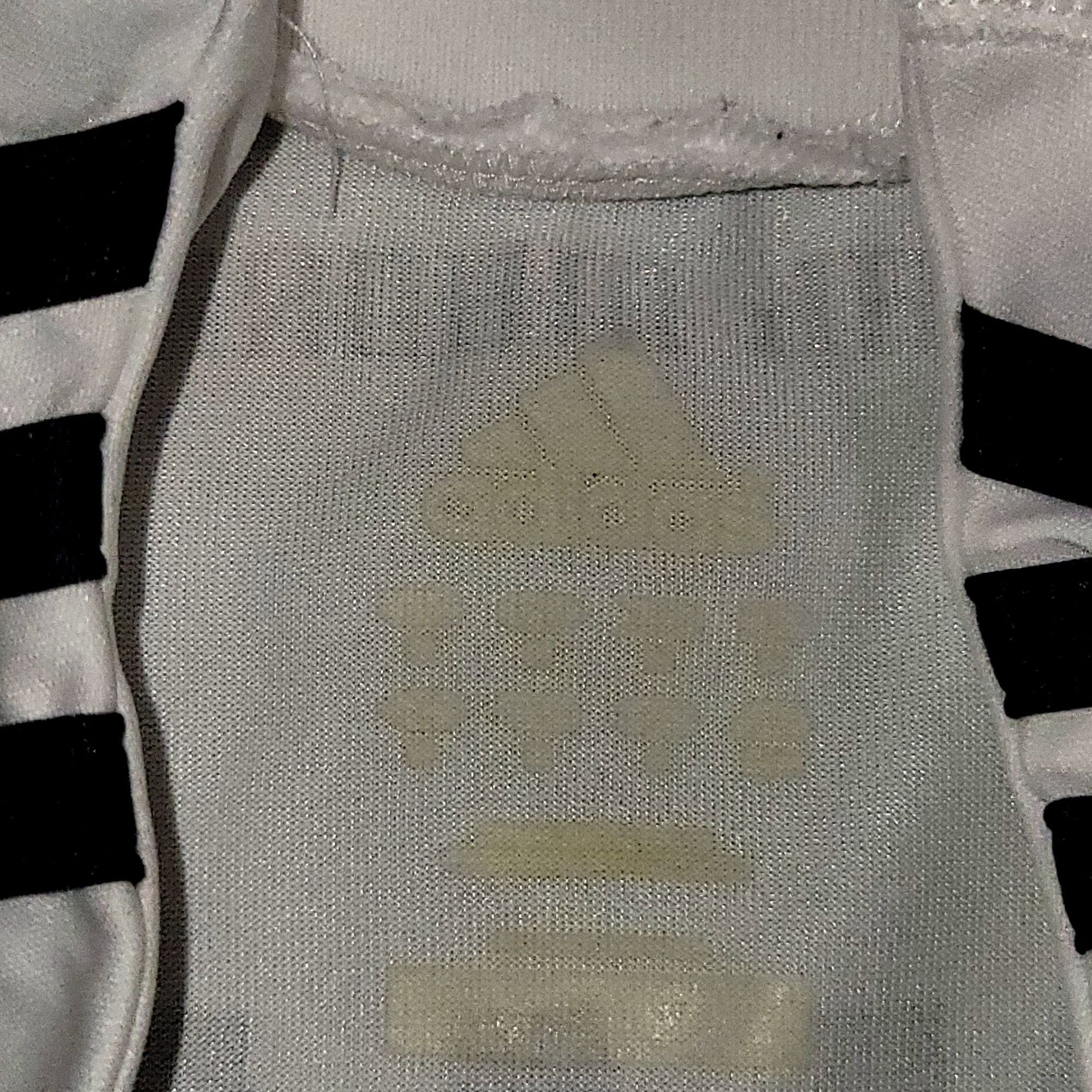 Adidas Ronaldo Real Madrid 2009 2010 DEBUT Soccer Jersey M Size US M / EU 48-50 / 2 - 5 Thumbnail
