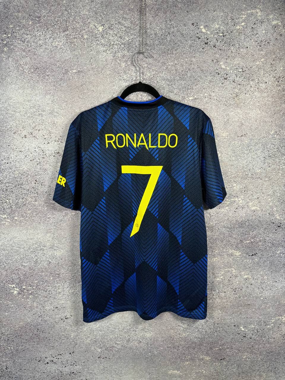 Adidas NEW RONALDO Manchester United 2021/22 Adidas Third Jersey Size US L / EU 52-54 / 3 - 2 Thumbnail