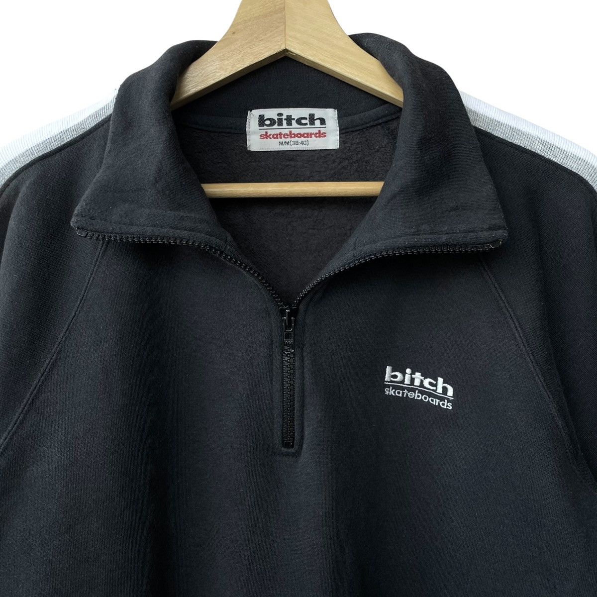 Vintage Bitch Skateboards USA Vintage Half Zipper Logo Sweatshirts Size US M / EU 48-50 / 2 - 4 Thumbnail