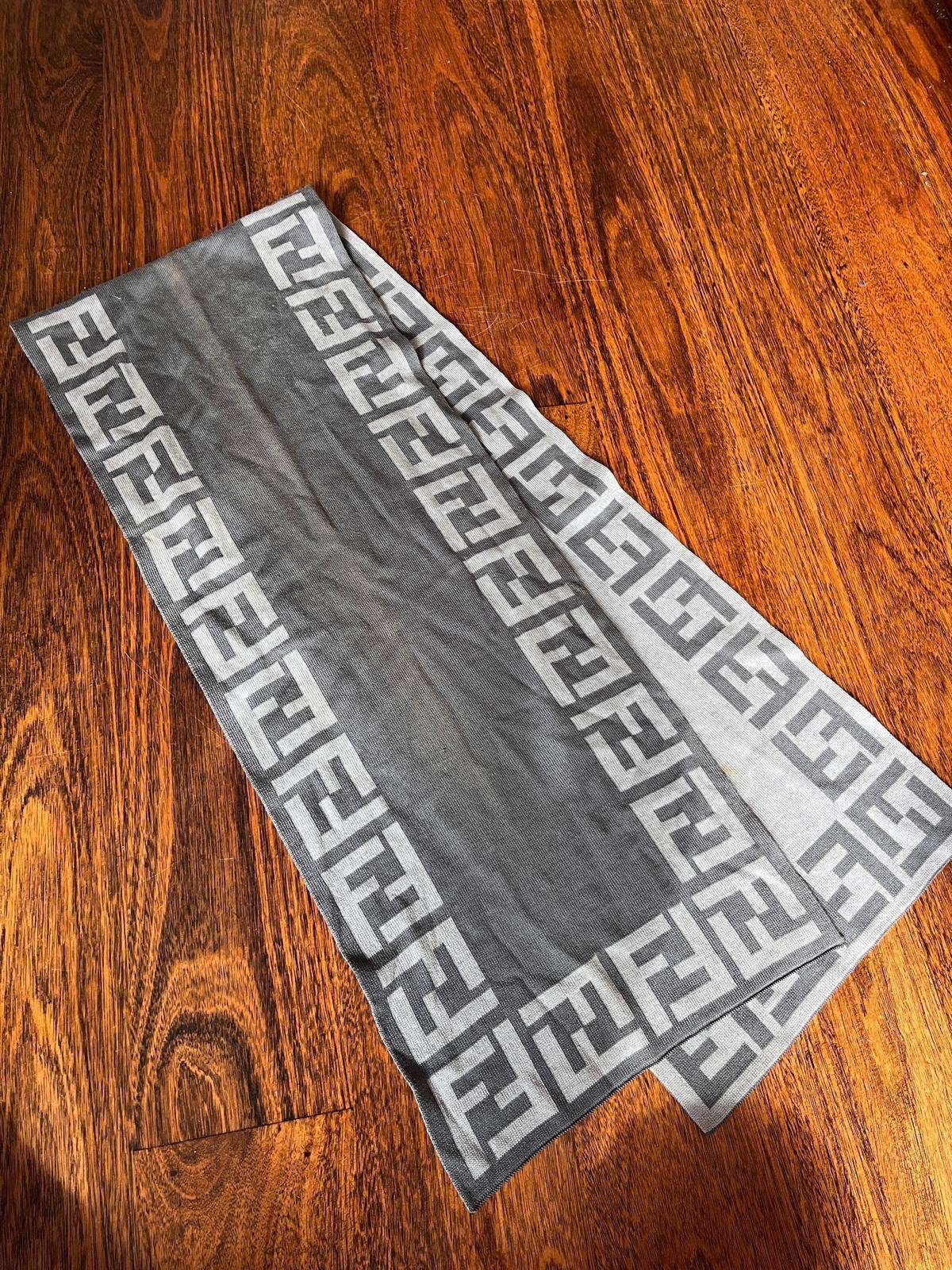 Fendi fendi reversible monogram scarf Size ONE SIZE - 3 Thumbnail