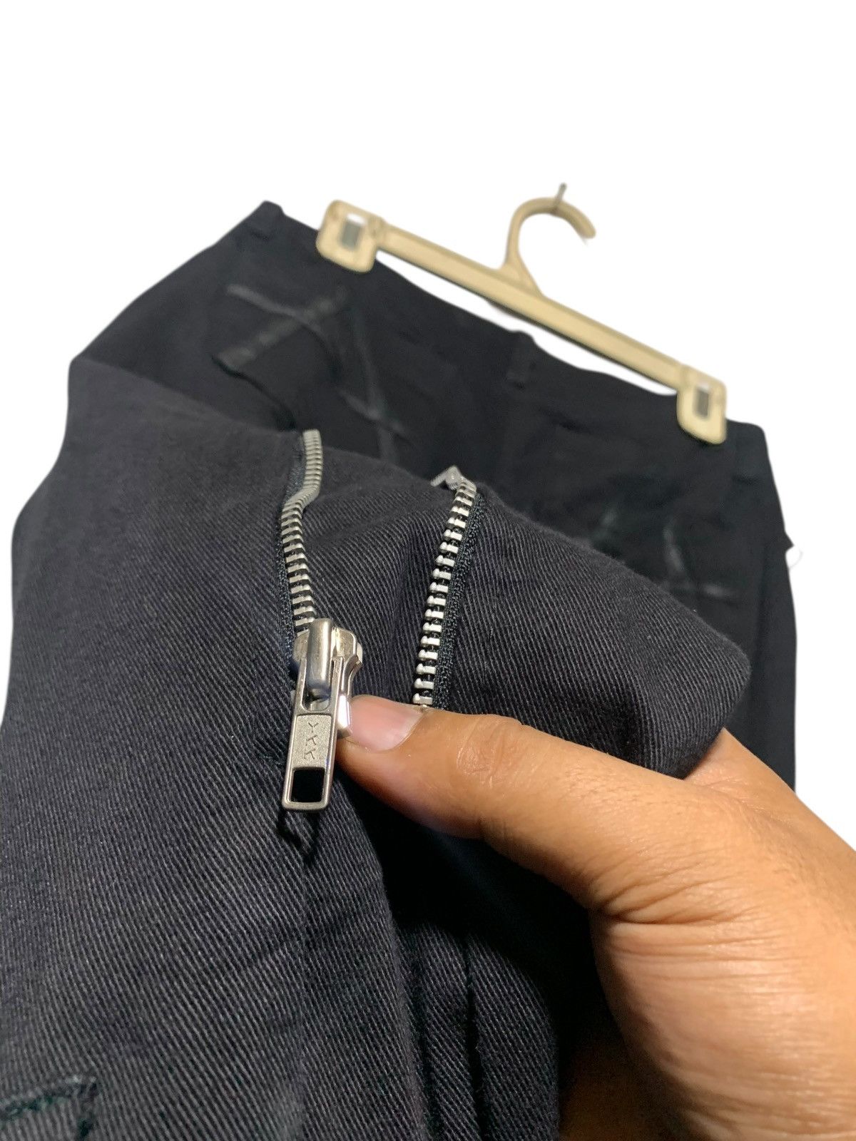 Sex Pot ReVeNGe 2000s TOKYO PUNKER Full zipper bondage denim pants Size US 29 - 7 Thumbnail