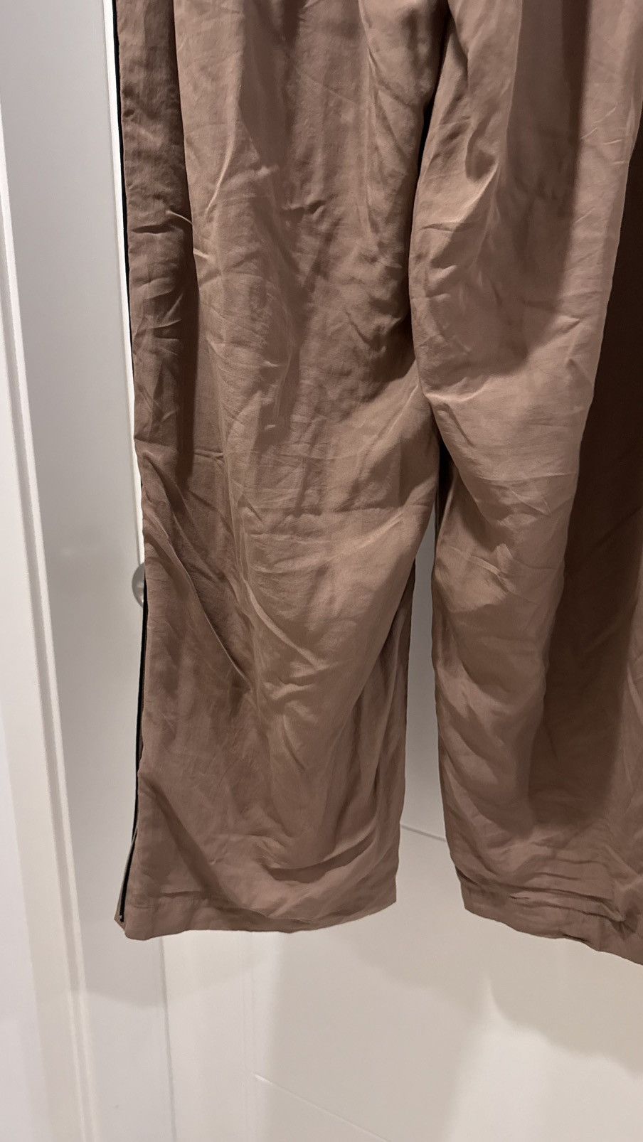 Balenciaga Balenciaga Unisex Brown Oversized Tracksuit Pants Size 26" / US 2 / IT 38 - 10 Thumbnail