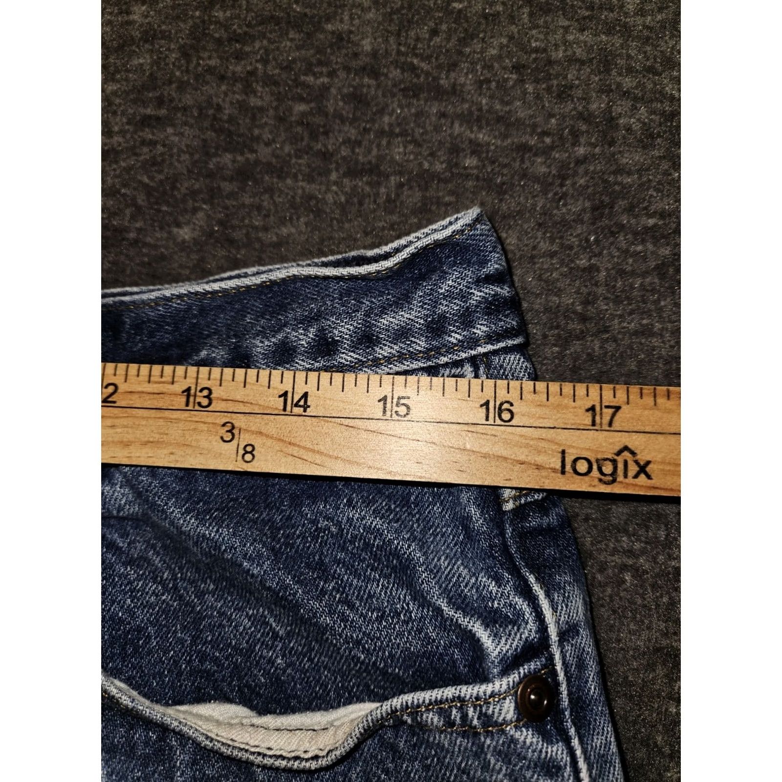 Vintage VINTAGE L.L. Bean Double L Tapered Jeans Mens 33x30 Blue Denim Distressed Logo Classic Fit 90s Outdoors Jeans Male Size US 33 - 3 Thumbnail