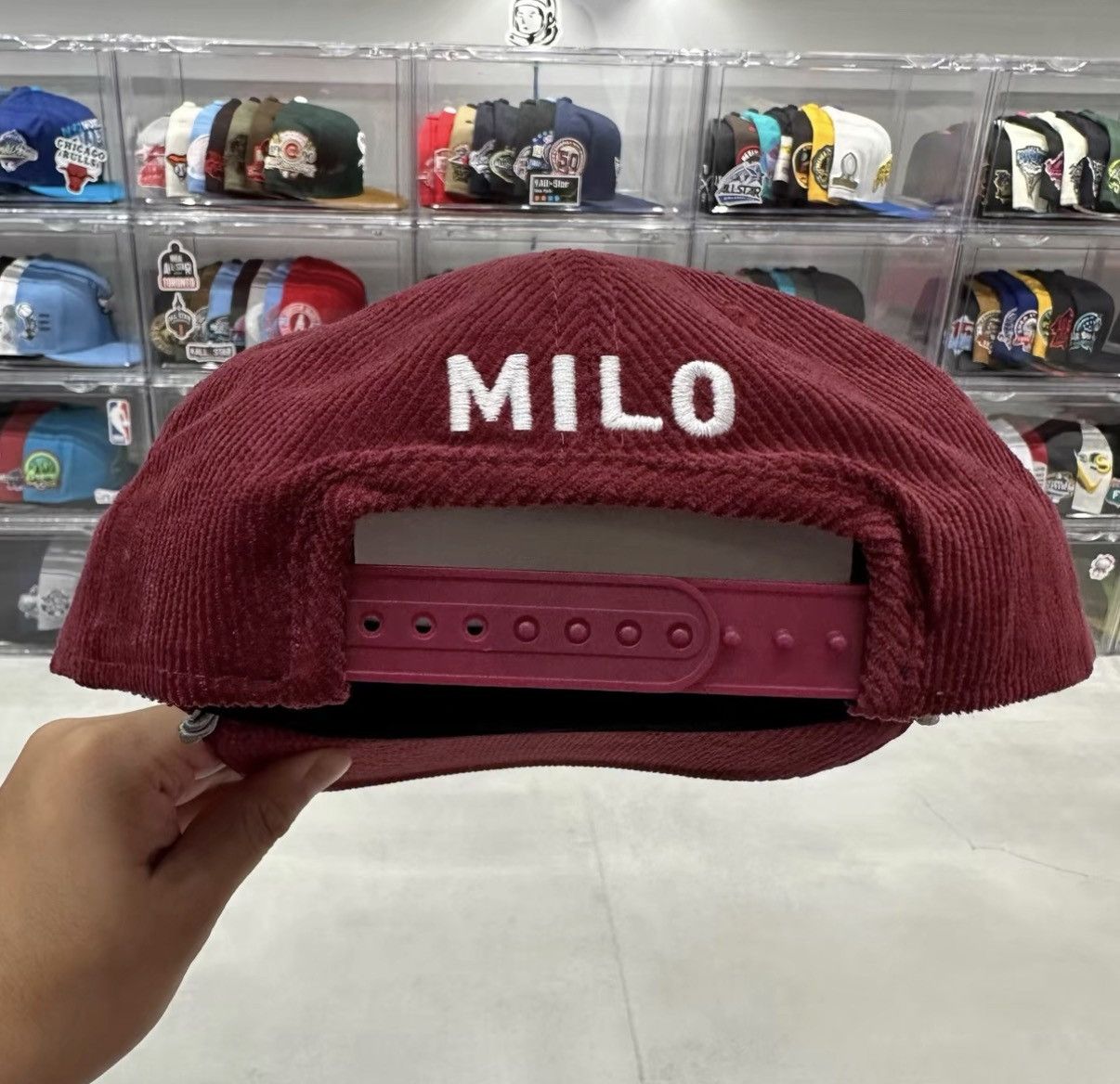New Era New Era MILO Corduroy Flat Brim Cap J32 Size ONE SIZE - 4 Thumbnail