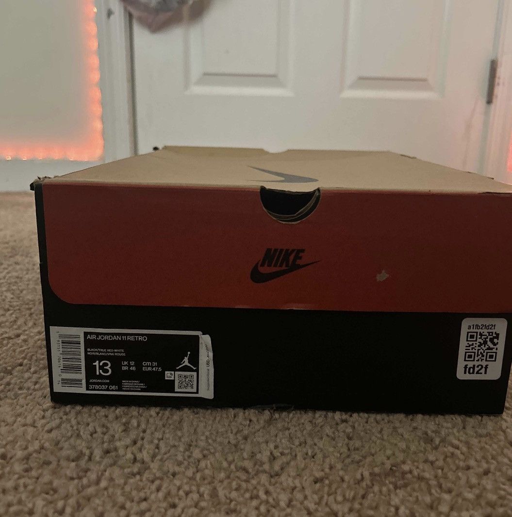 Jordan Brand Jordan 11 Bred Size US 13 / EU 46 - 7 Thumbnail