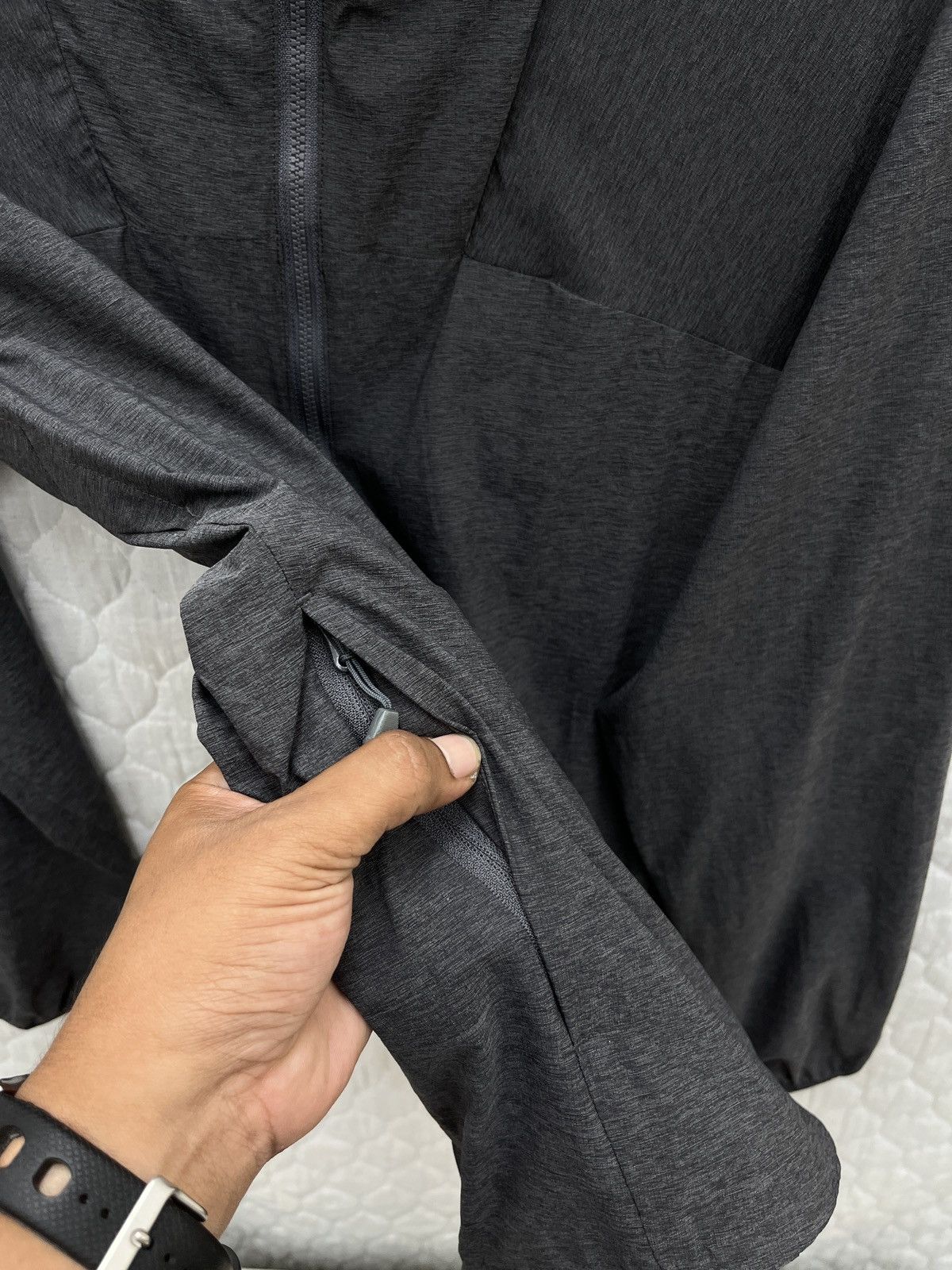 Karrimor 🔥🔥🔥STEALS KARRIMOR HOODIE LIGHT JACKET Size US M / EU 48-50 / 2 - 14 Thumbnail