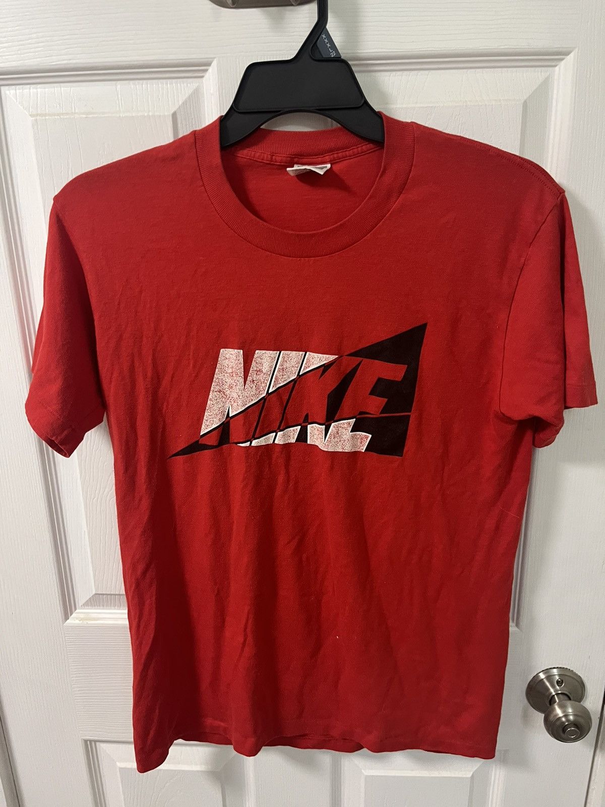 Nike × Vintage Vintage 90s Nike Tee Size US L / EU 52-54 / 3 - 1 Thumbnail