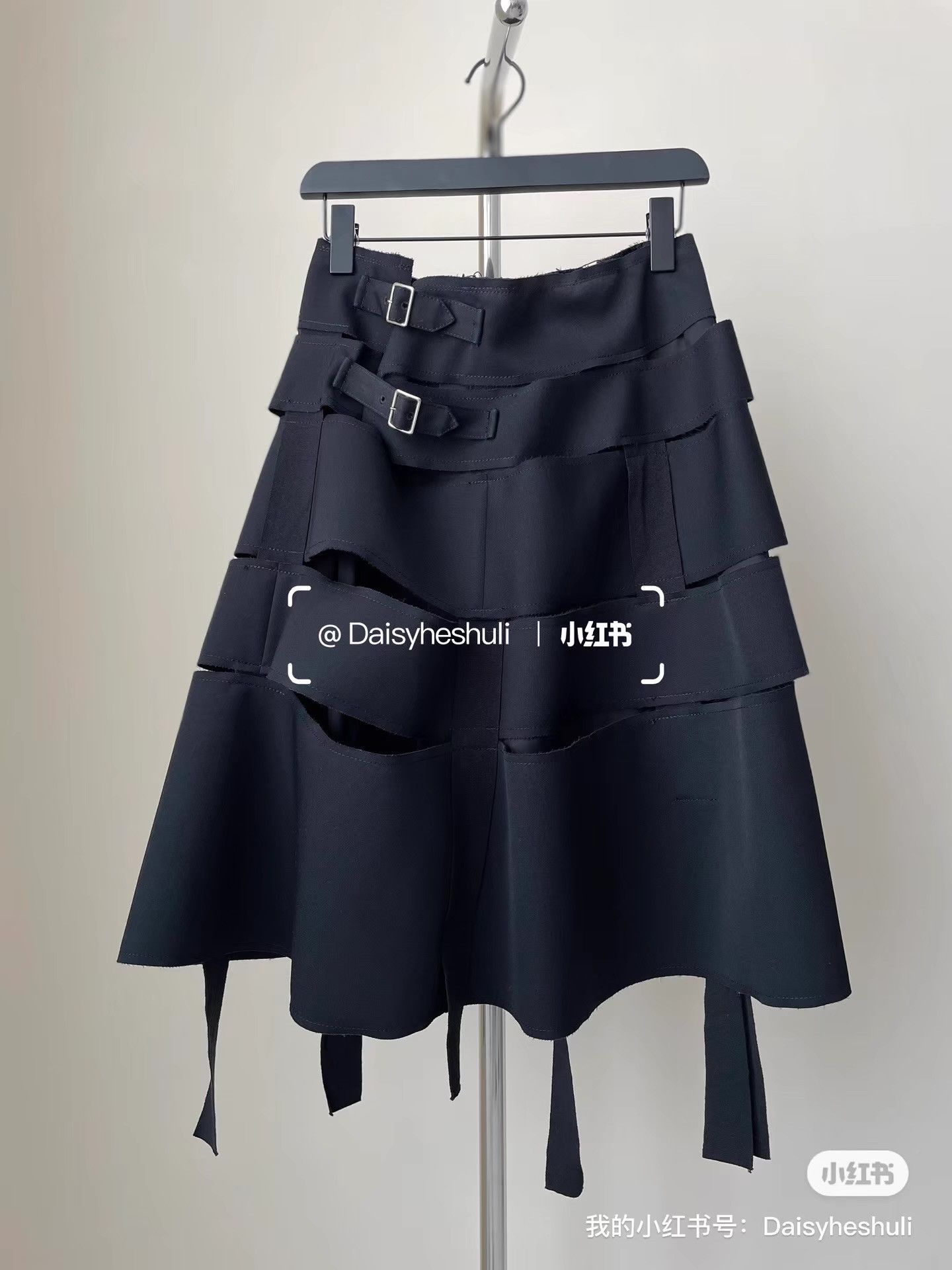 Comme des Garcons Comme des Garçons CDG Spliced Buckle Midi Skirt。 Ｑ24 Size 34" / US 12 / IT 48 - 1 Thumbnail
