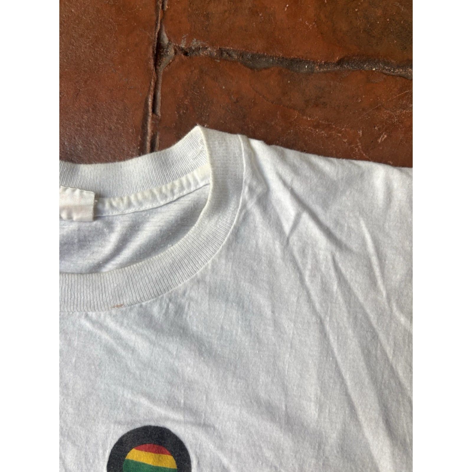 Rainbow VINTAGE 80s Paris France Rainbow Tourist Souvenir T-Shirt Large White Cotton Crew Neck Short Sleeve Men Size US L / EU 52-54 / 3 - 4 Thumbnail