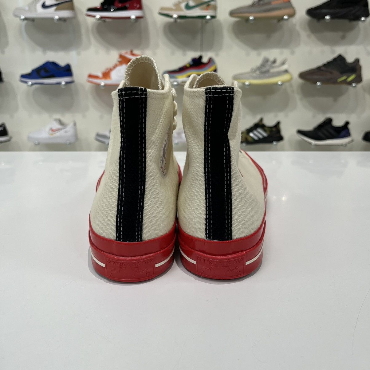 Comme des Garcons PLAY × Converse Converse Chuck Taylor All Star 70 Hi x CDG Play Red Midsole Size US 9 / EU 42 - 4 Thumbnail
