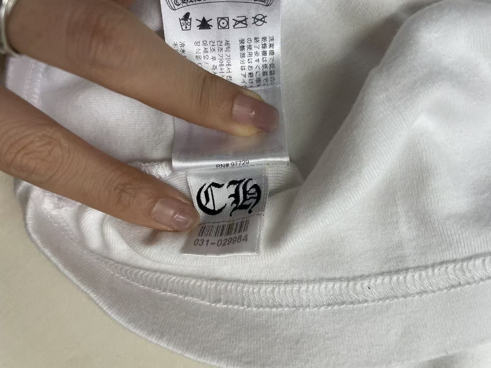 Chrome Hearts Chrome Hearts Horseshoe Logo Long Sleeve T-shirt Size L / US 10 / IT 46 - 12 Thumbnail
