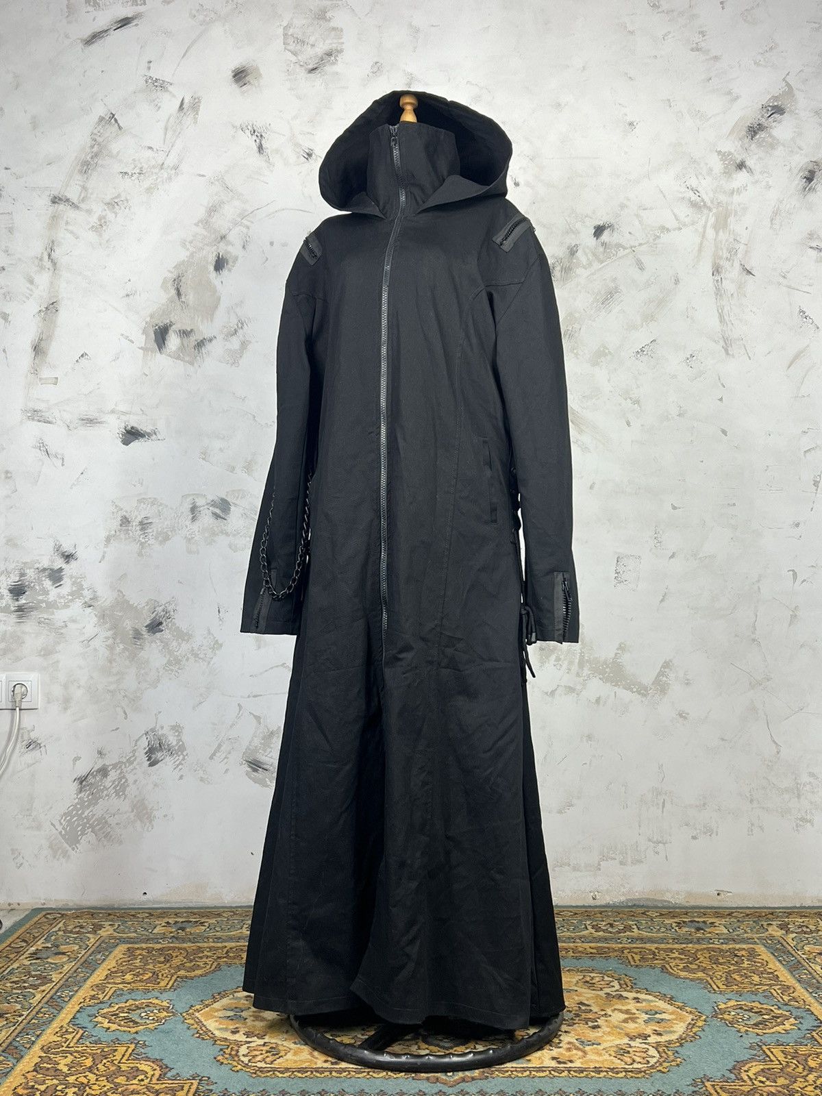 Vintage Gothicana By EMP Long Gothic Hooded Coat Size 3XL Size 3XL / US 20-22 - 1 Thumbnail