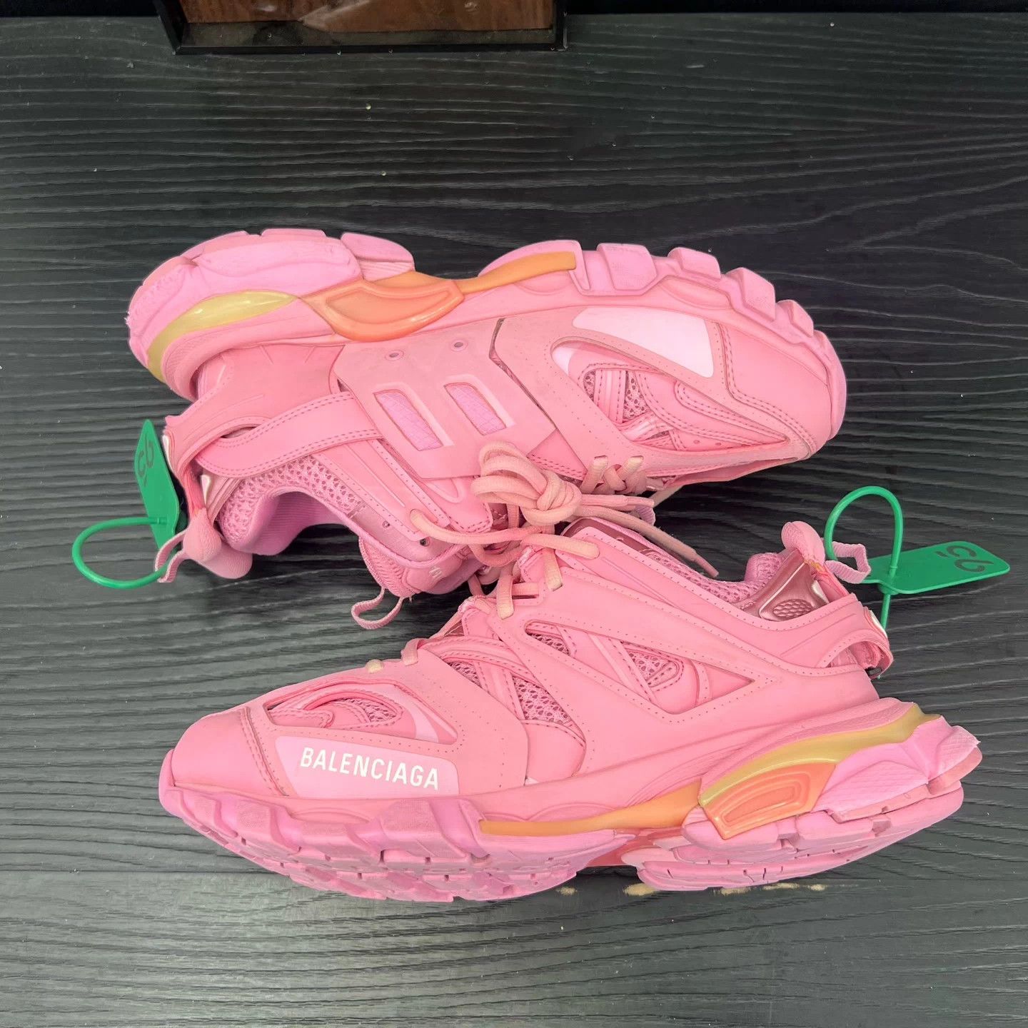 Balenciaga Balenciaga Track Pink LED 39 Size US 8.5 / IT 38.5 - 3 Thumbnail