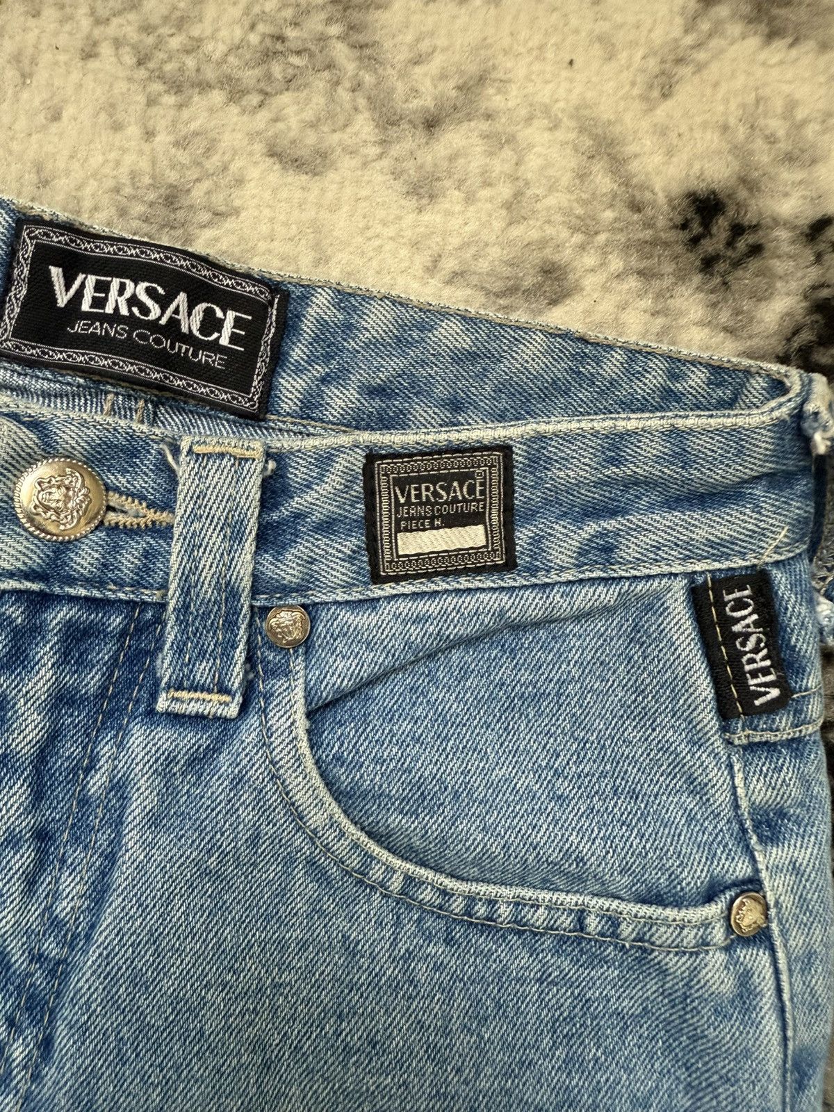 Designer × Versace Jeans Couture × Vintage Vintage Versace Jeans Couture Jeans Size 26" / US 2 / IT 38 - 3 Thumbnail