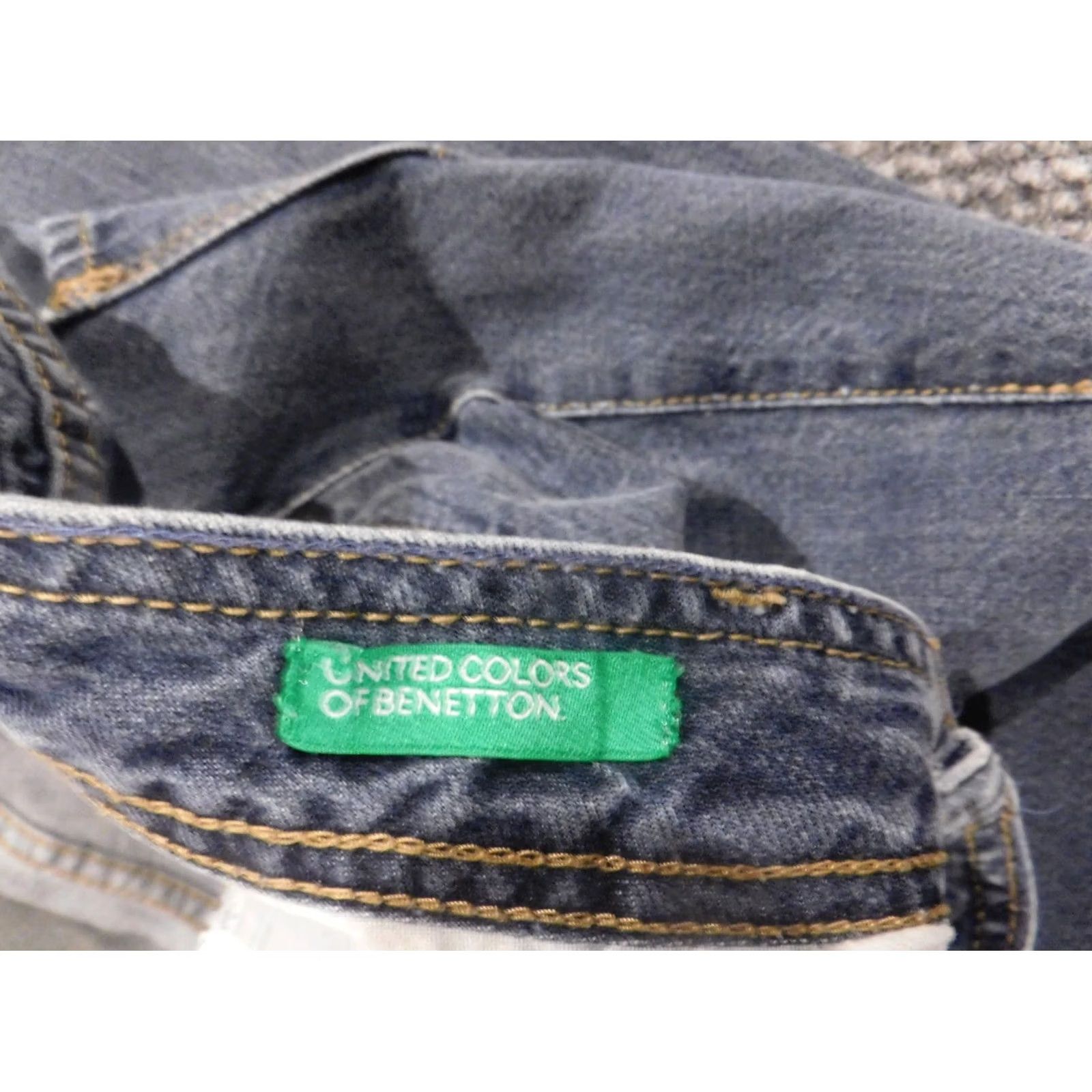 United Colors Of Benetton United Colors of Benetton Jeans Woman 32 Blue Straight Slimming Distressed Zipper Denim Regular 31in Inseam Womens Size 24" / US 00 / IT 34 - 4 Thumbnail