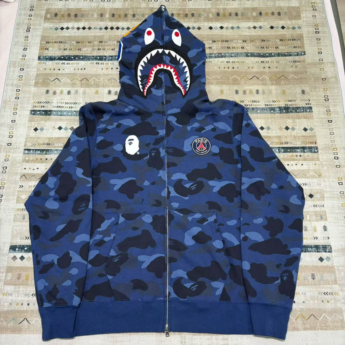 Bape BAPE PARIS CAMO SHARK FULL ZIP HOODIE Size US XL / EU 56 / 4 - 1 Thumbnail