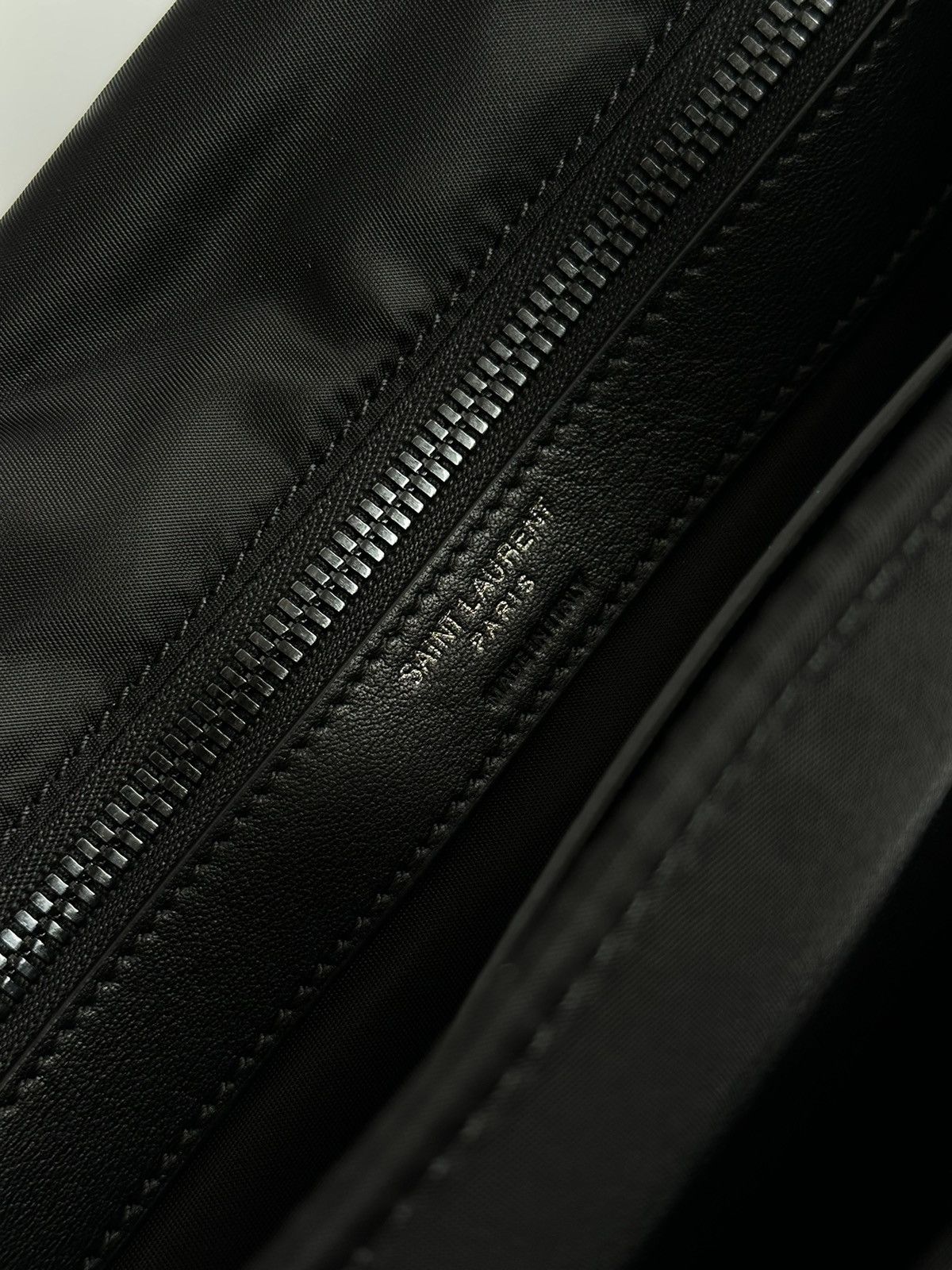 Saint Laurent Paris Saint Laurent Crossbody Bag Size ONE SIZE - 9 Thumbnail