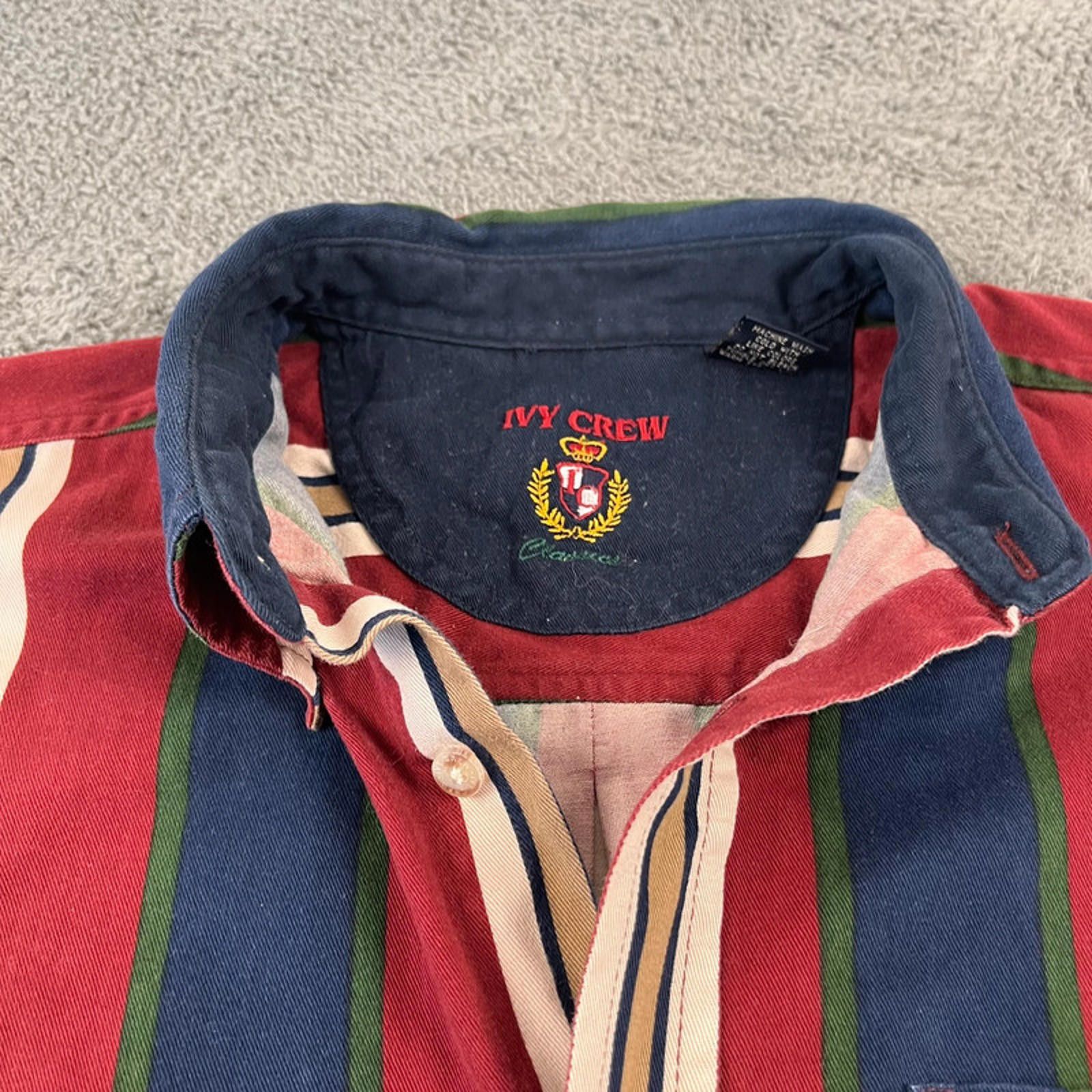 Tommy Hilfiger Vintage Tommy Hilfiger Ivy Crew Shirt L Red Blue Green White Size US L / EU 52-54 / 3 - 2 Thumbnail